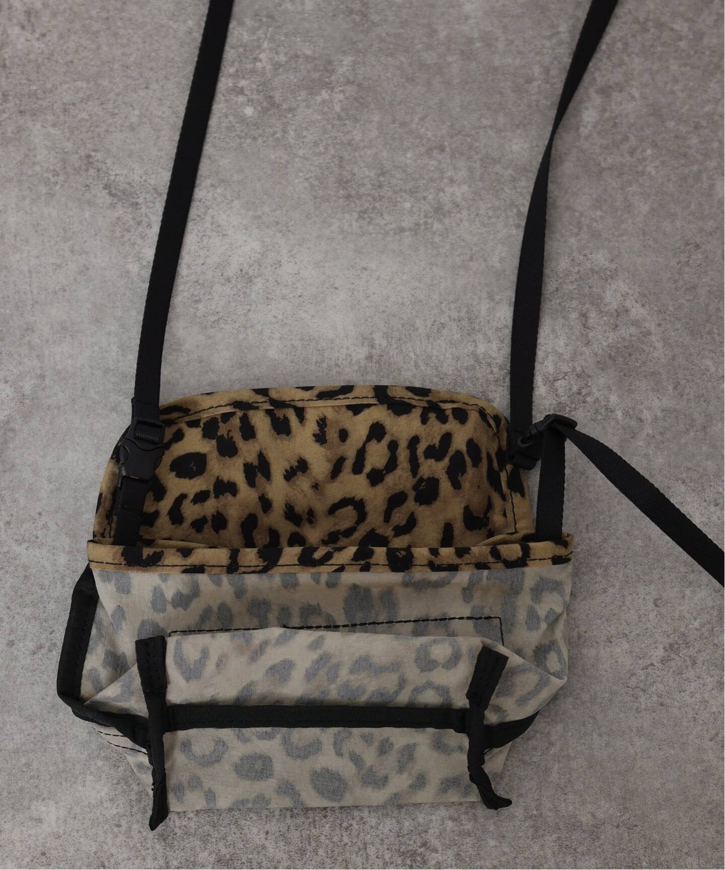 amiacalva 】 NYLON PORTABLE MESSENGER（ショルダーバッグ）｜journal