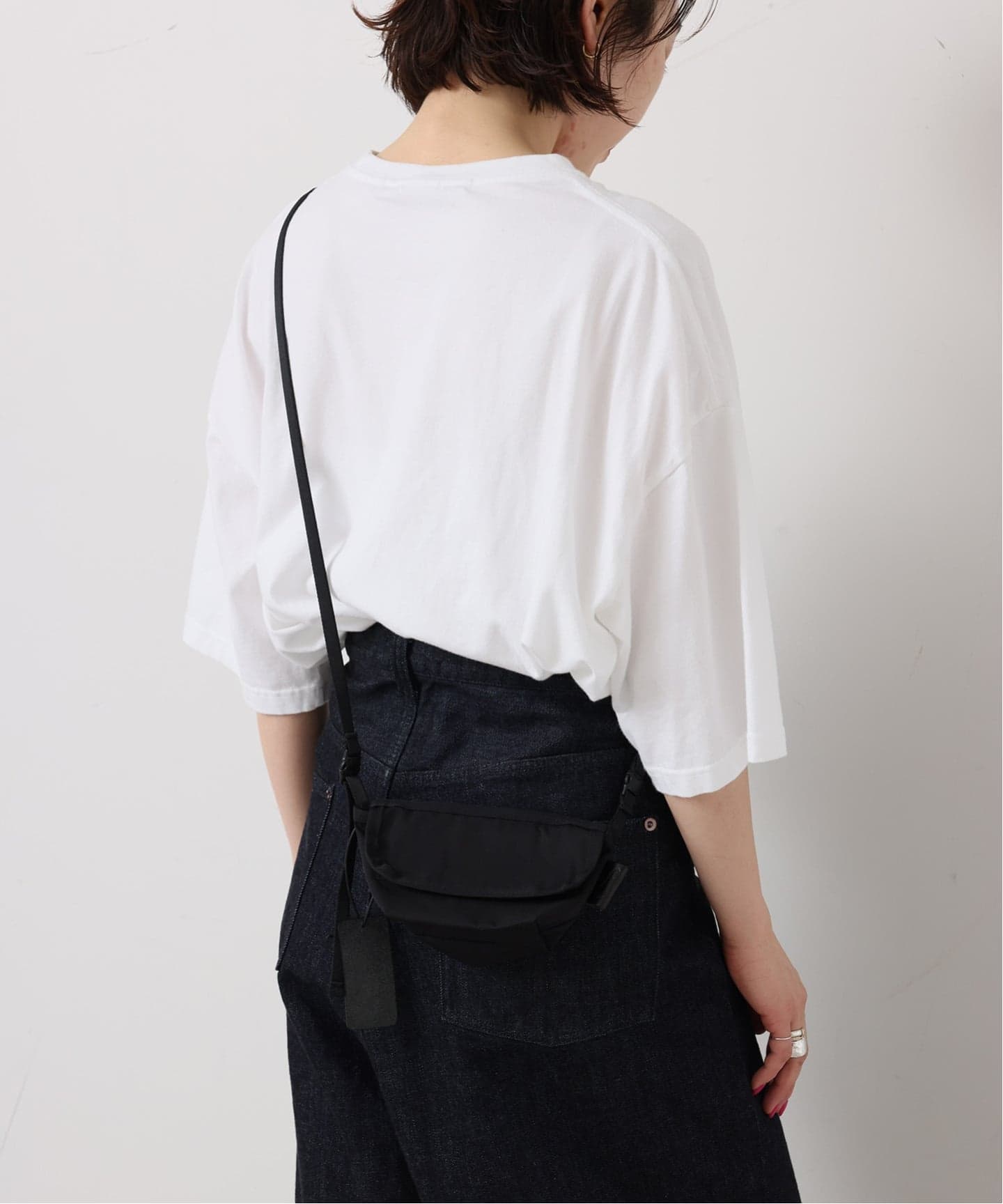 amiacalva】GABARDINE PORTABLE MESSENGER（メッセンジャーバッグ