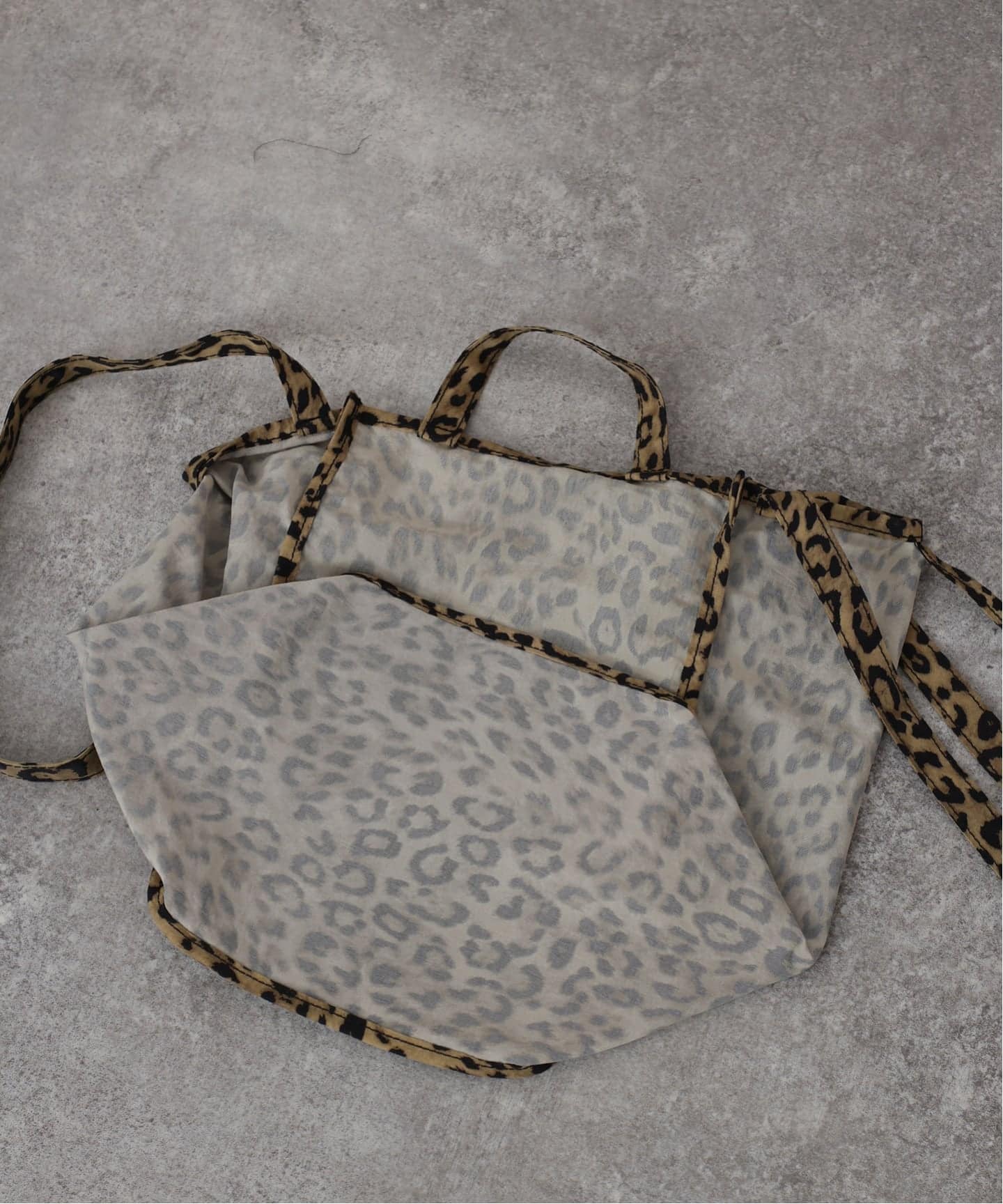 amiacalva】 EASY BAG(M)（ショルダーバッグ）｜journal standard luxe