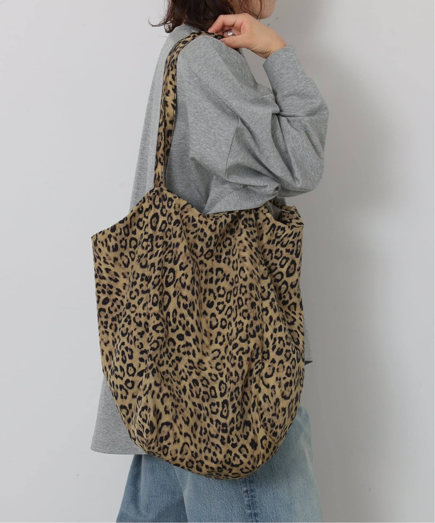 未使用 2026AW ジャーナルスタンダードラックス amiacalva バッグ amiacalva】 EASY BAG(L)（ショルダーバッグ）｜journal standard luxe