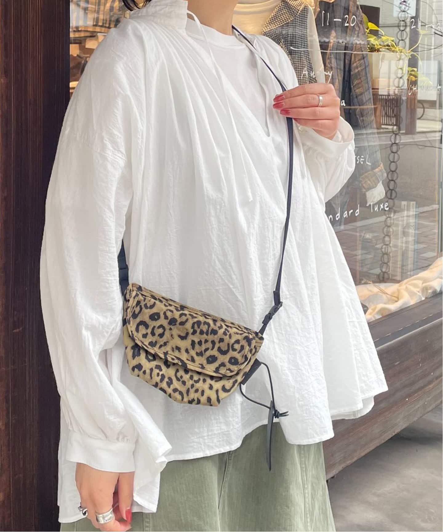 amiacalva】GABARDINE PORTABLE MESSENGER S（メッセンジャーバッグ