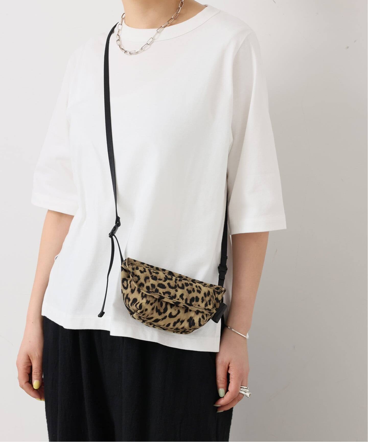 amiacalva】GABARDINE PORTABLE MESSENGER S（メッセンジャーバッグ