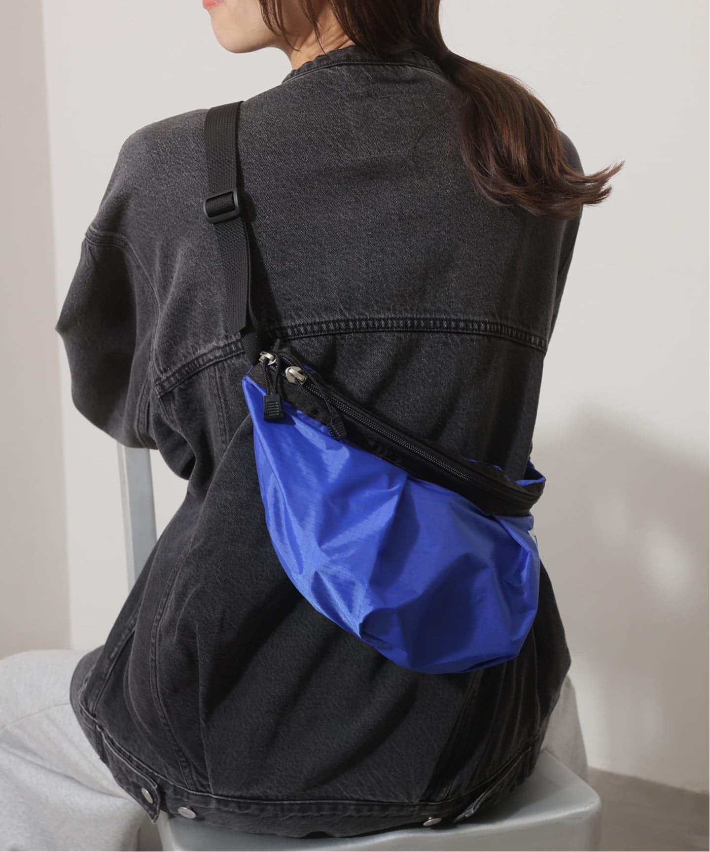 BATTLE LAKE / バトルレイク】 Banana Shoulder（ショルダーバッグ