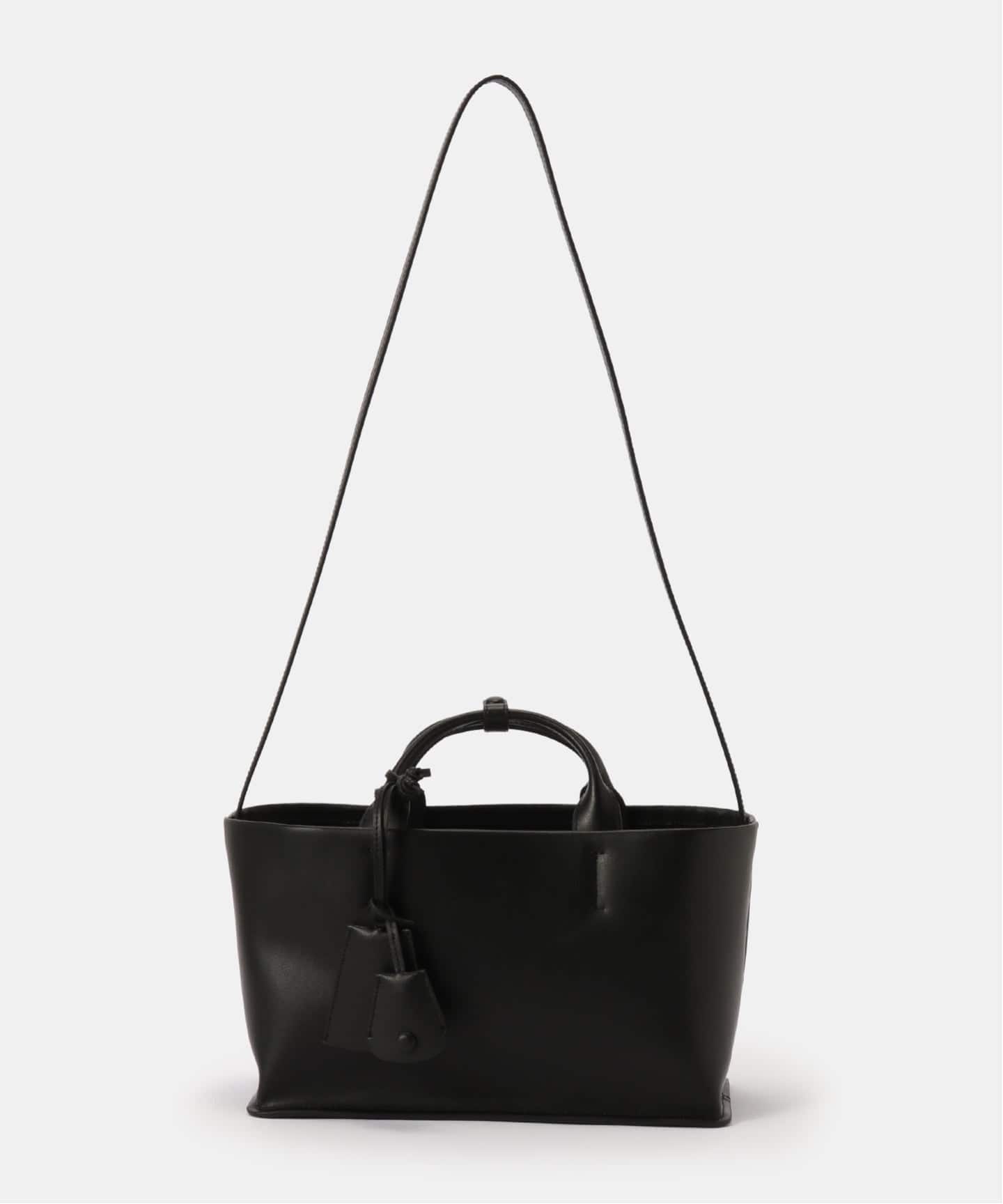 【8/25出品終了】トゥデイフル Useful Leather Bag(M) TODAYFUL/トゥデイフル】 Useful Leather Bag (M)（ショルダーバッグ