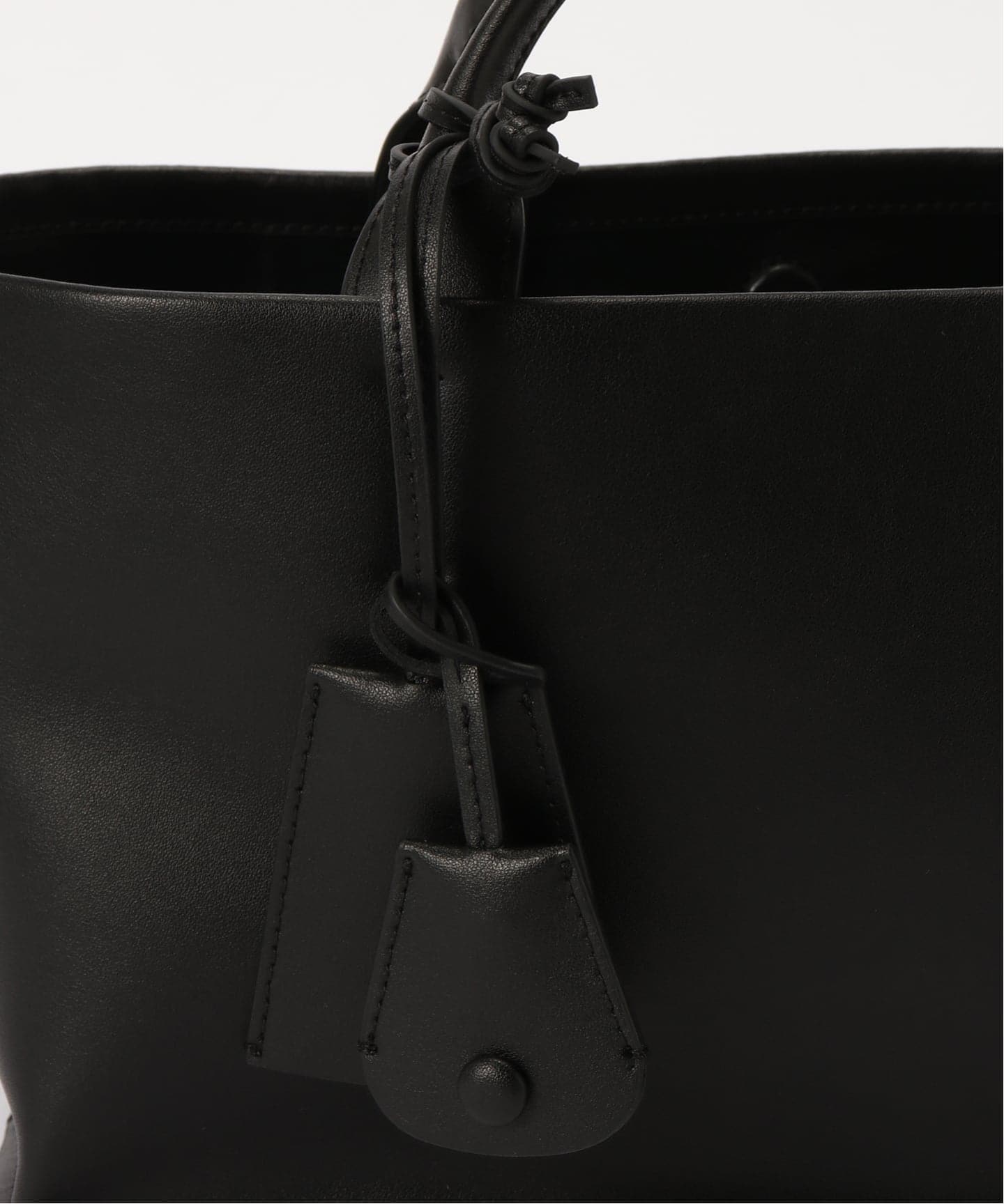 TODAYFUL/トゥデイフル】 Useful Leather Bag (M)（ショルダーバッグ