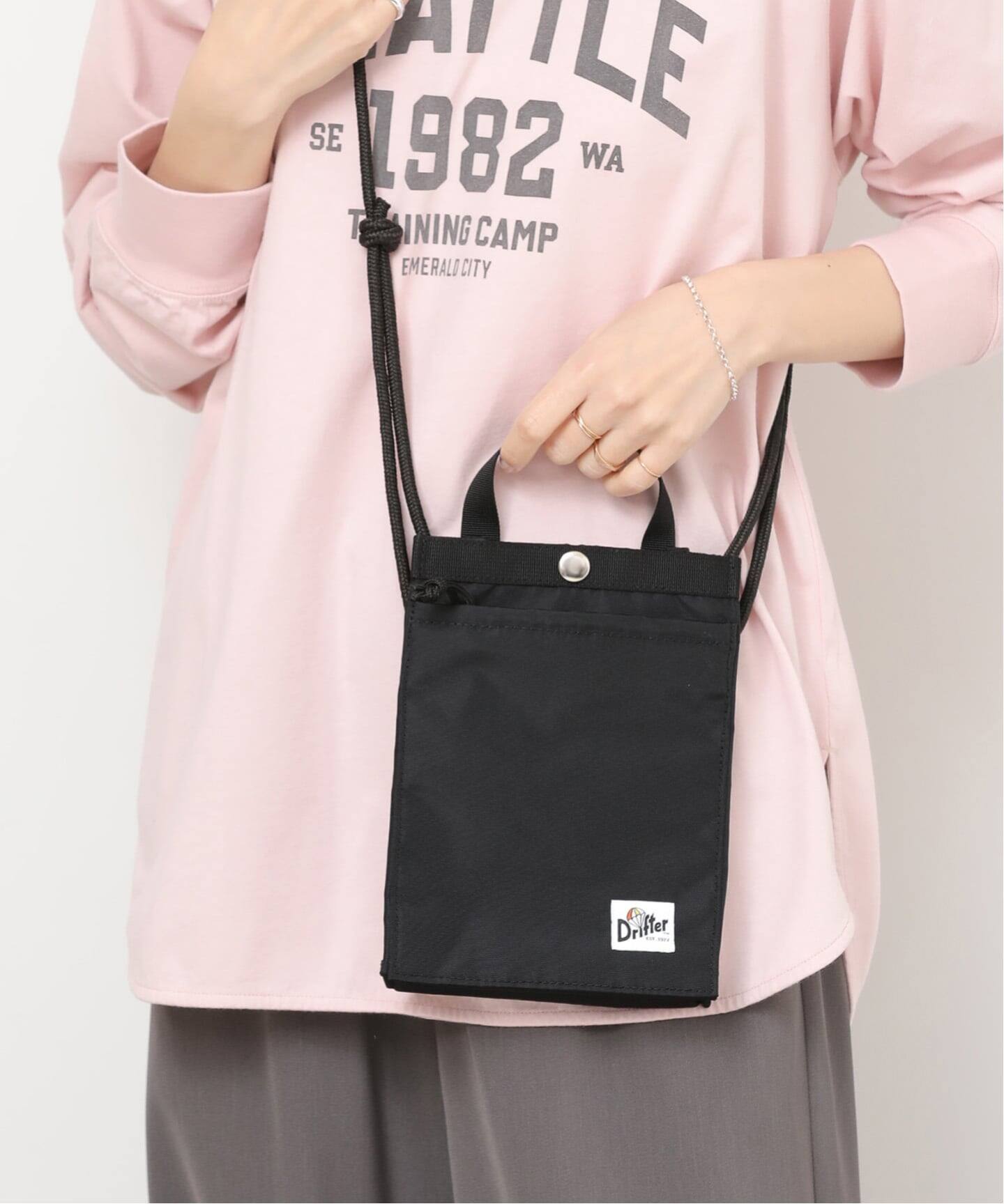 別注【Drifter】 EASY STRING POUCH：ショルダーバッグ（ショルダー 