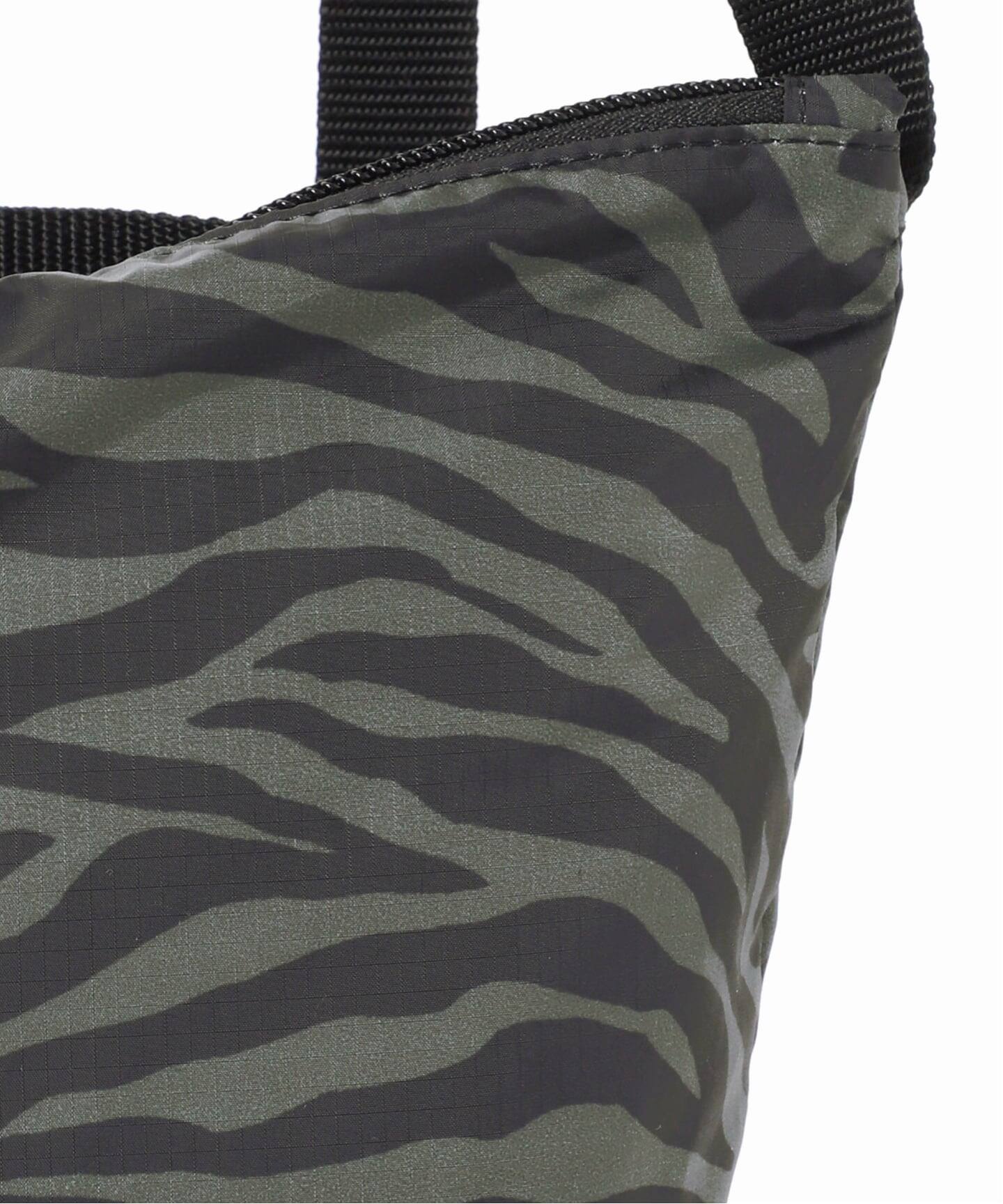 BAGS IN PROGRESS】FANNYPACK CROSSBODY ZEBRA（ショルダーバッグ 