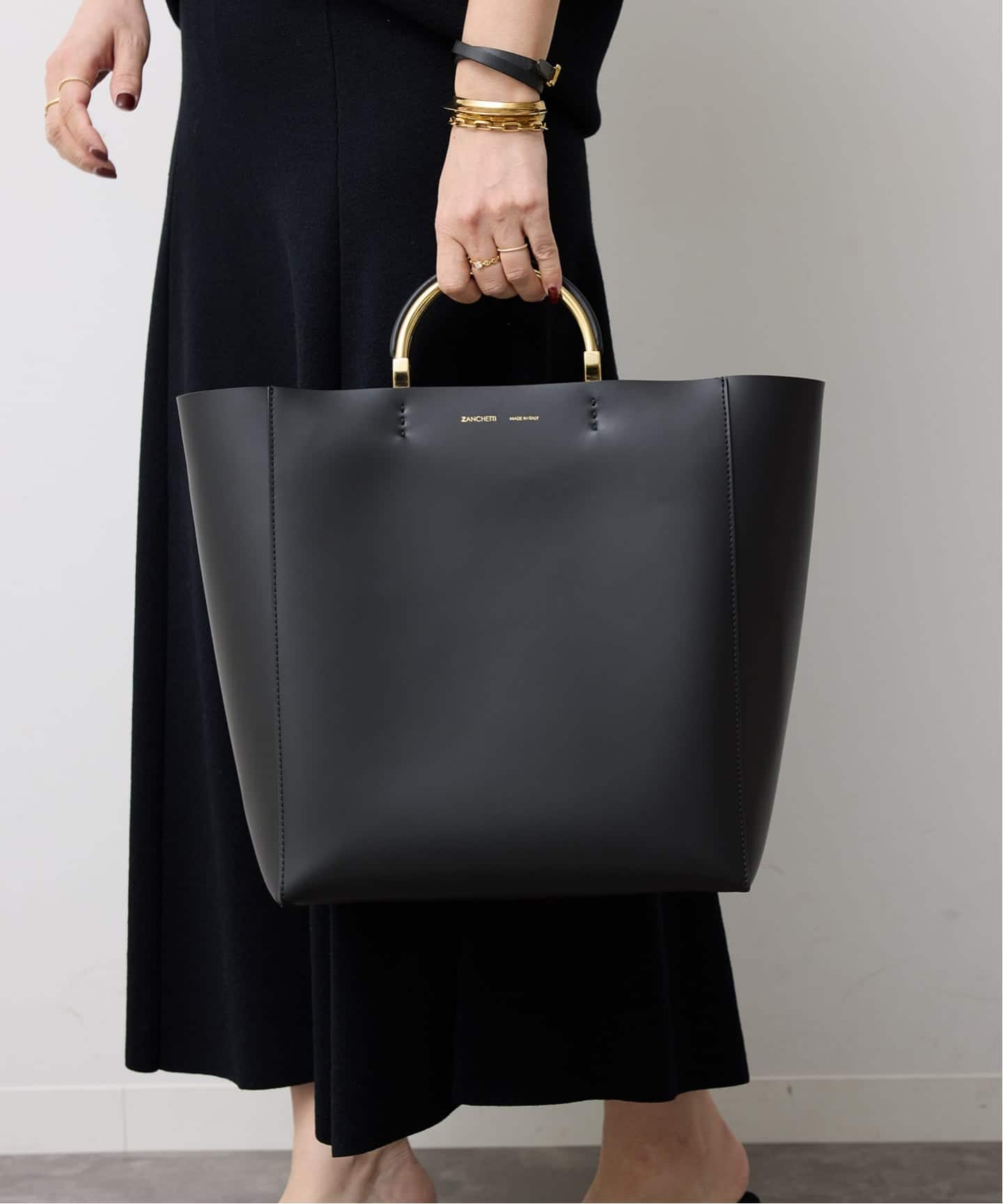 ZANCHETTI  ザンケッティ　黒 ZANCHETTI/ザンケッティ】HANDLE SHOPPER（トートバッグ）｜Deuxieme