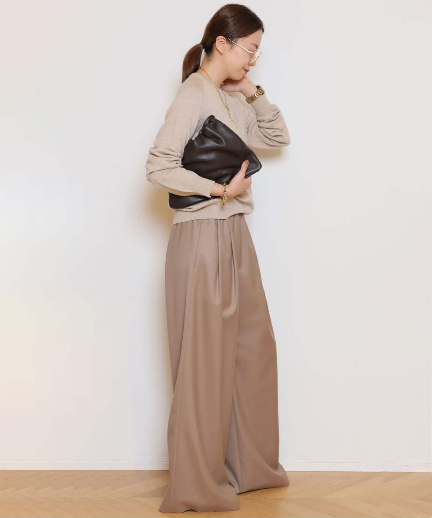 NOTHING WRITTEN ハンドバッグ ブラウン NOTHING WRITTEN / ナッシングリトゥン】LAMB SKIN STRAP バッグ(L