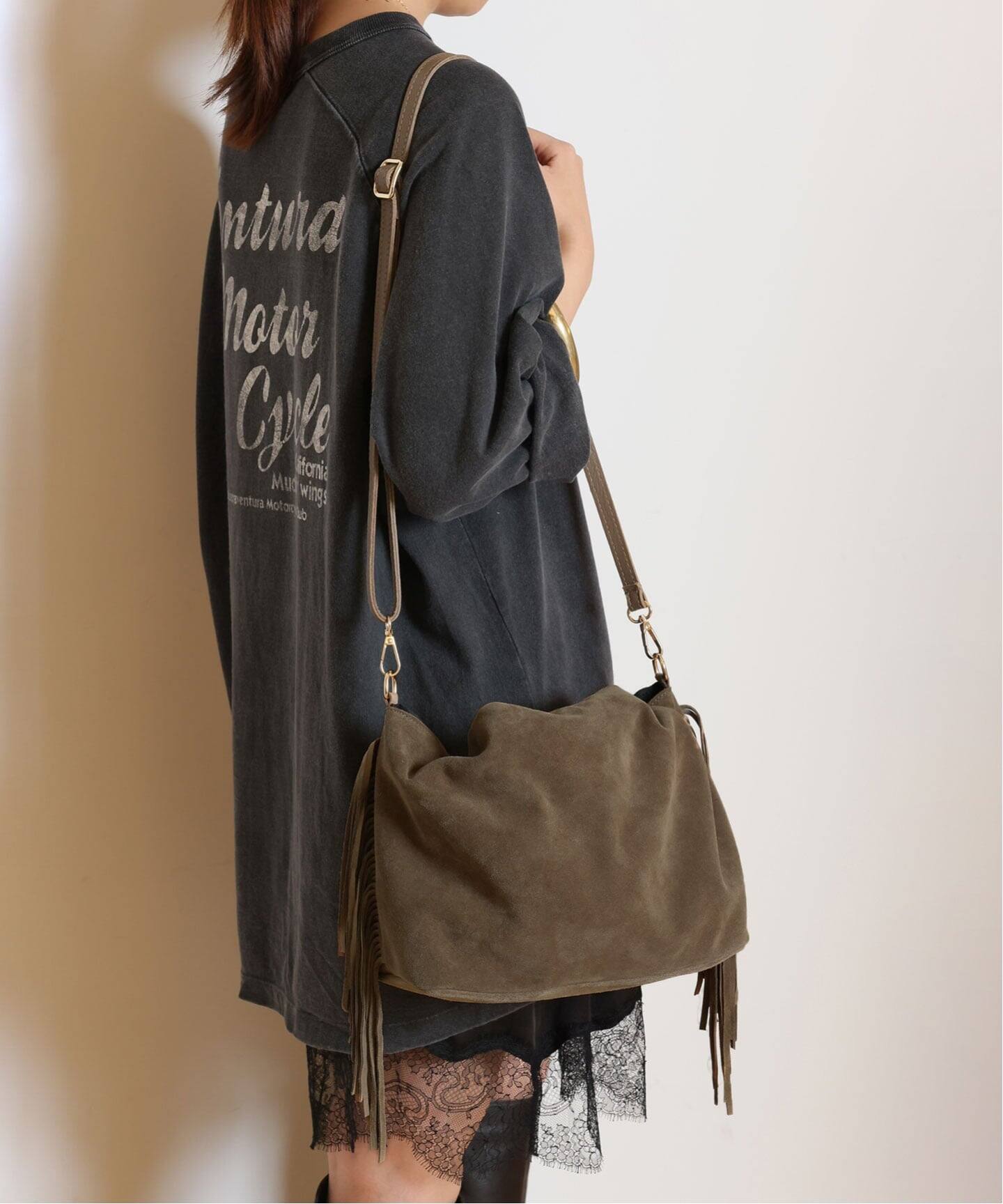 AULENTTI/オウレンティ】SUEDE FRINGE RING バッグ（ショルダーバッグ 