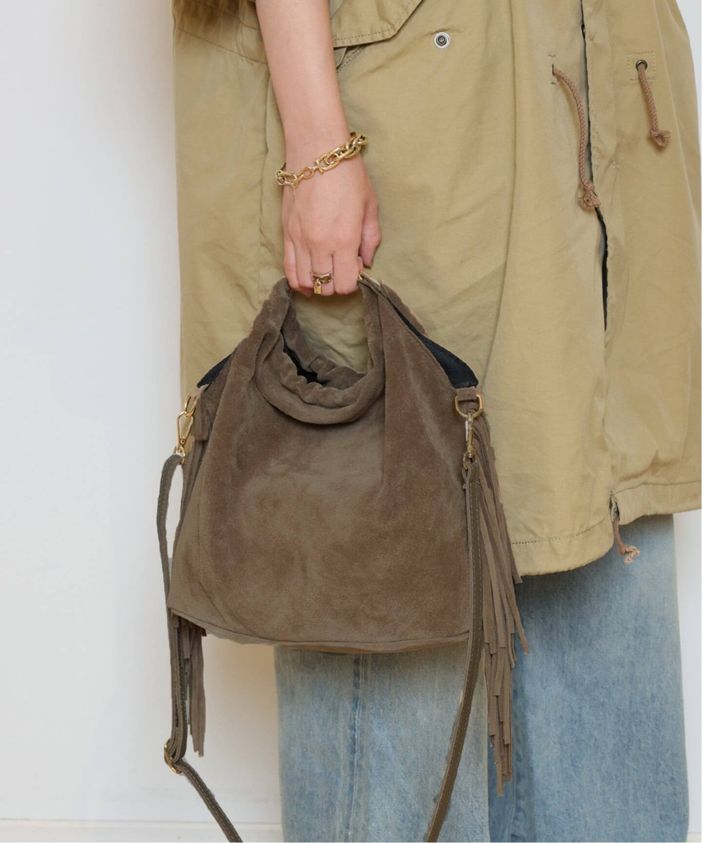 AULENTTI/オウレンティ】SUEDE FRINGE RING バッグ（ショルダーバッグ 