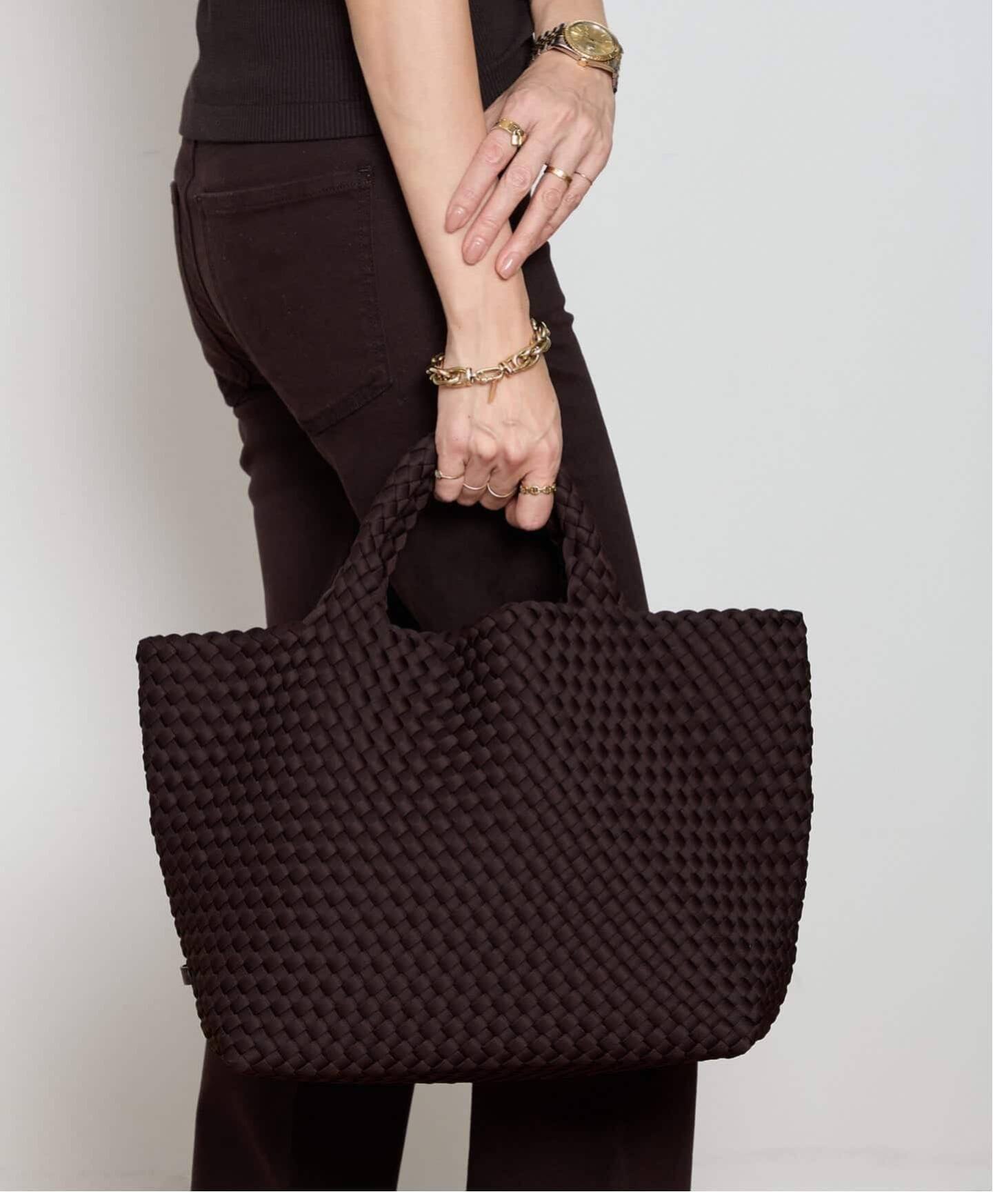 本日のみ価格・美品【NAGHEDI/ナゲディ】MEDIUM トート ブラック NAGHEDI/ナゲディ】MEDIUM トート（トートバッグ）｜MUSE de Deuxieme