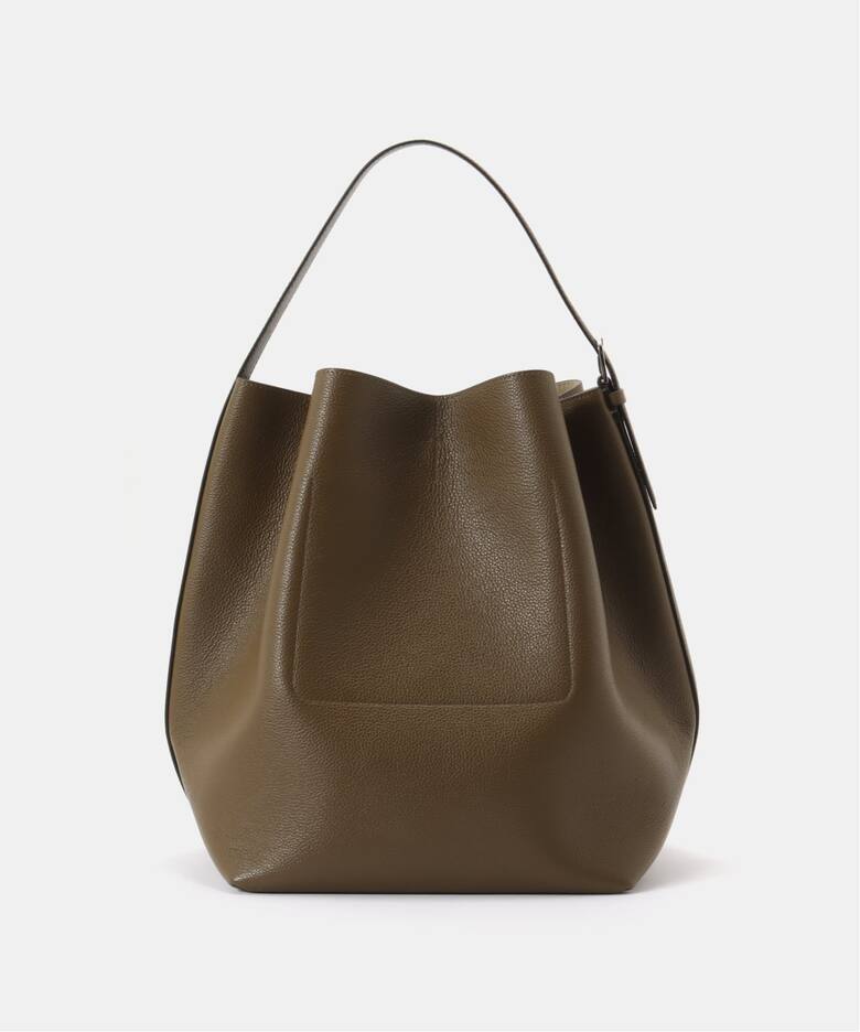 TOTEME/トーテム】 BELTED GRAINED LEATHER TOTE（トートバッグ）｜L 