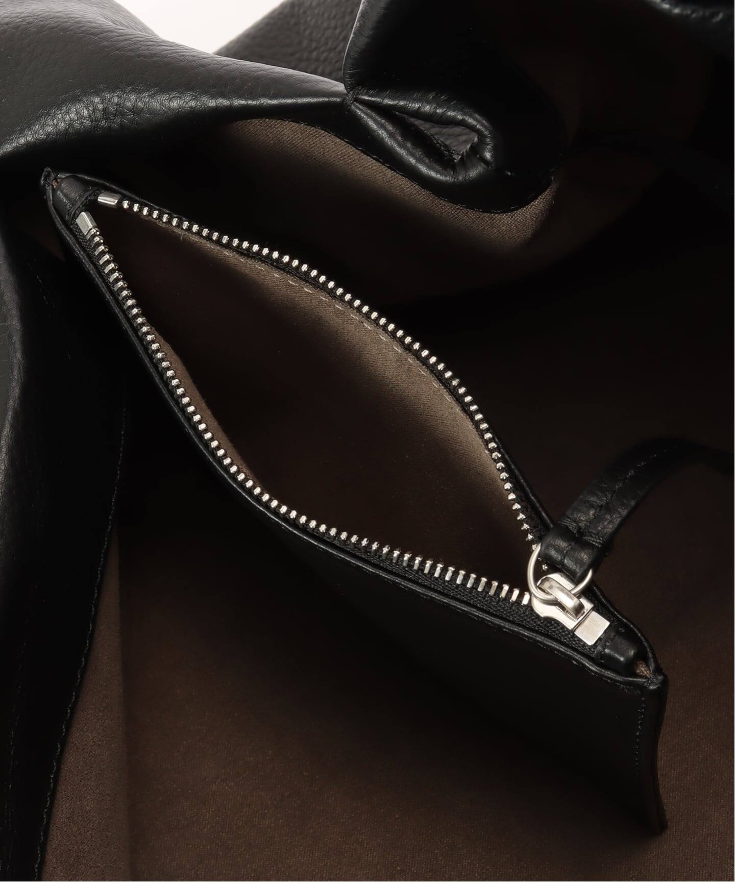 IHNN/イン】 Bojagi Shoulder Bag L（ハンドバッグ）｜L'Appartement