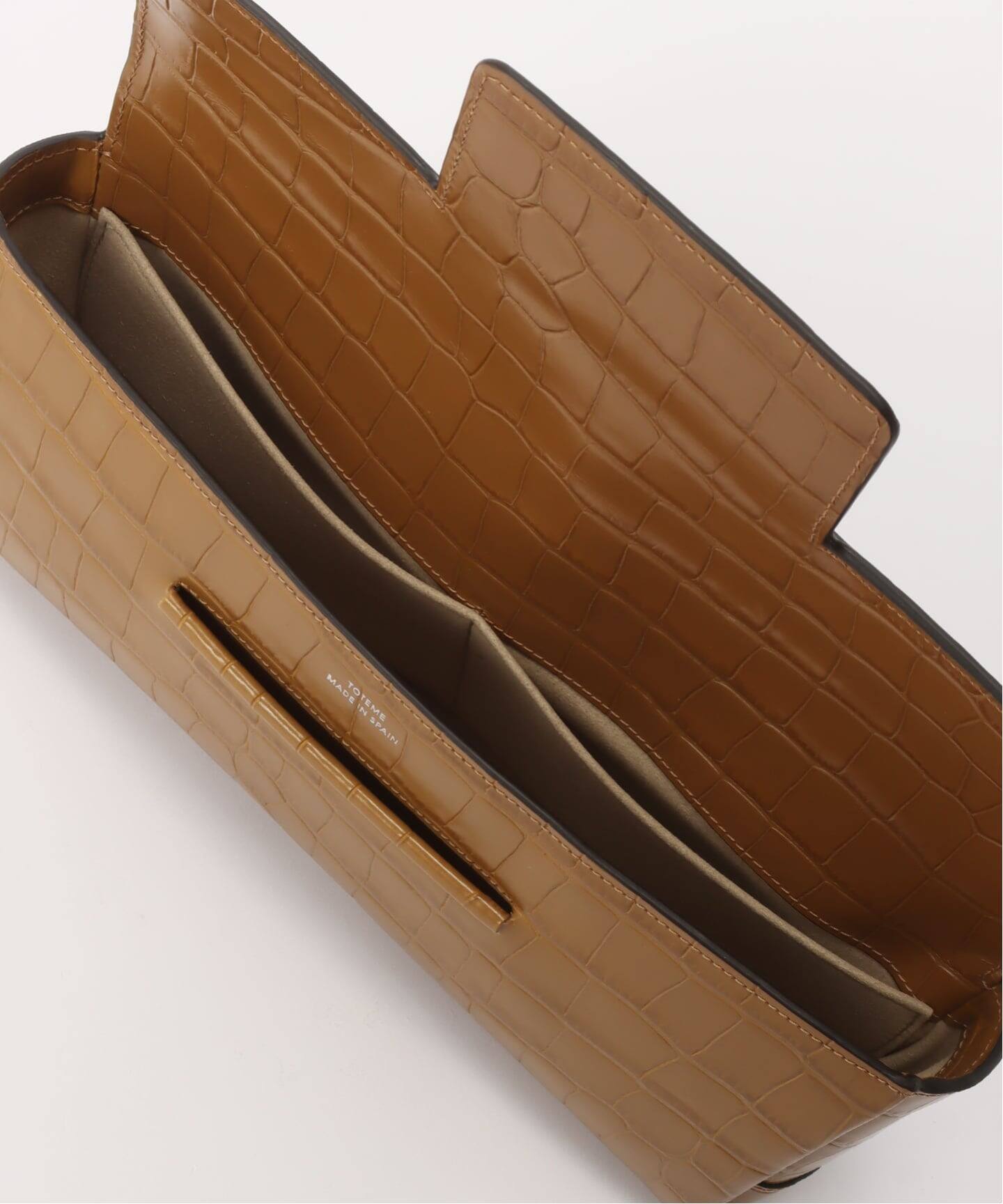 TOTEME/トーテム】 T CLUTCH SOFT CROCO EMBOSSED（クラッチバッグ