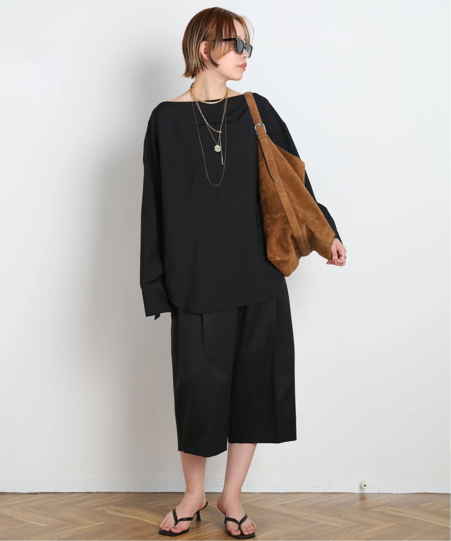 TOTEME/トーテム】Belted suede tote（トートバッグ）｜AP STUDIO