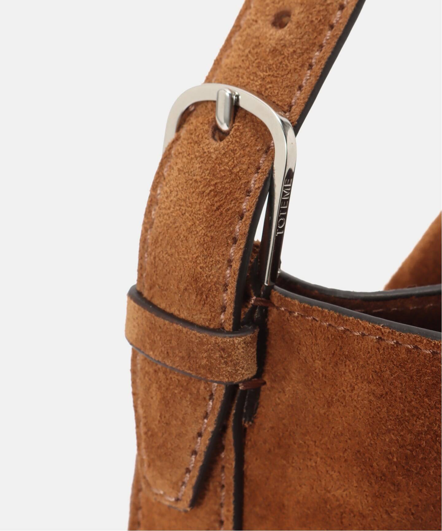 TOTEME/トーテム】Belted suede tote（トートバッグ）｜AP STUDIO