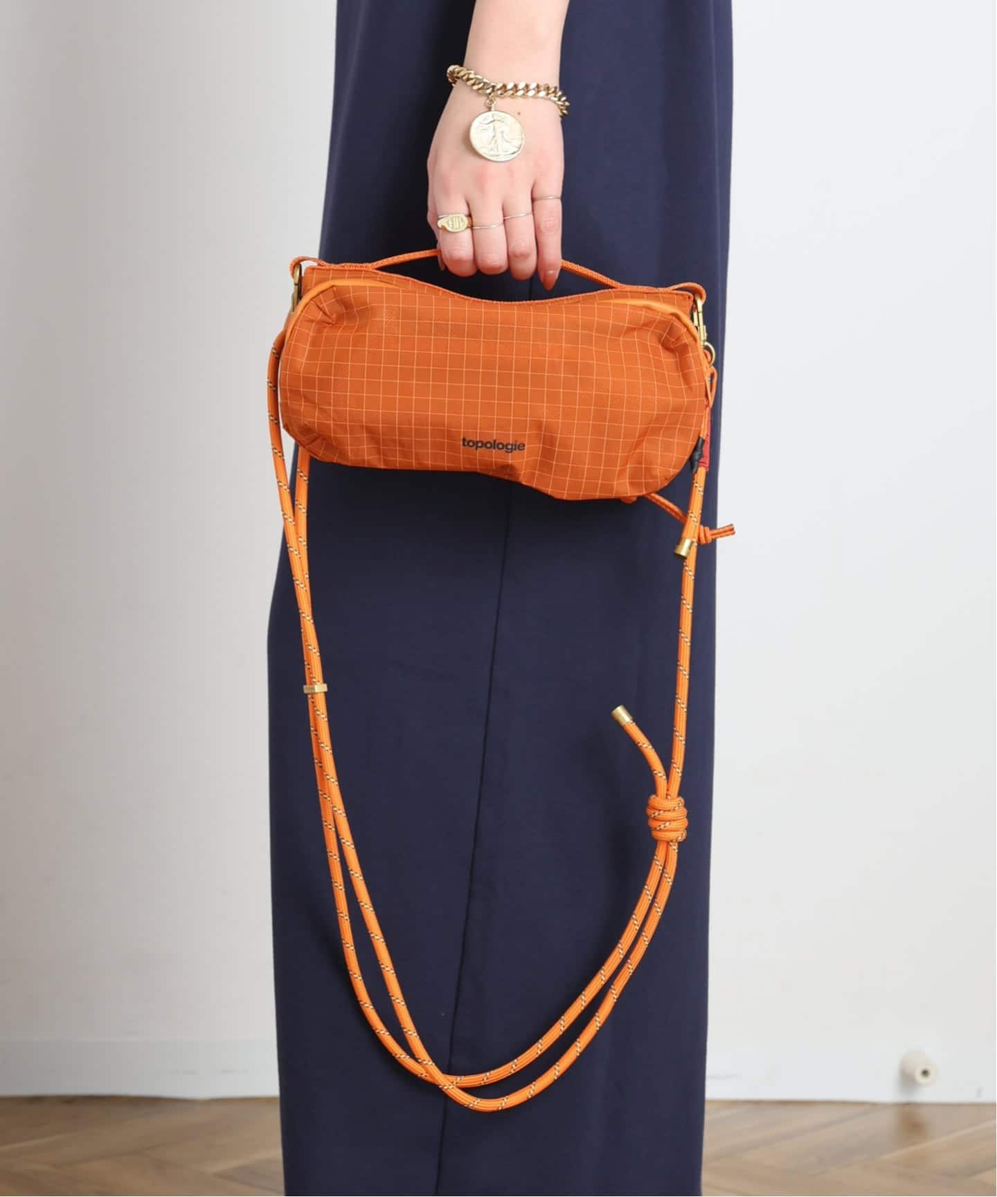 Topologie/トポロジー】Bottle sacoche orange(ショルダーバッグ Topologie/トポロジー】Bottle sacoche orange(ショルダーバッグ