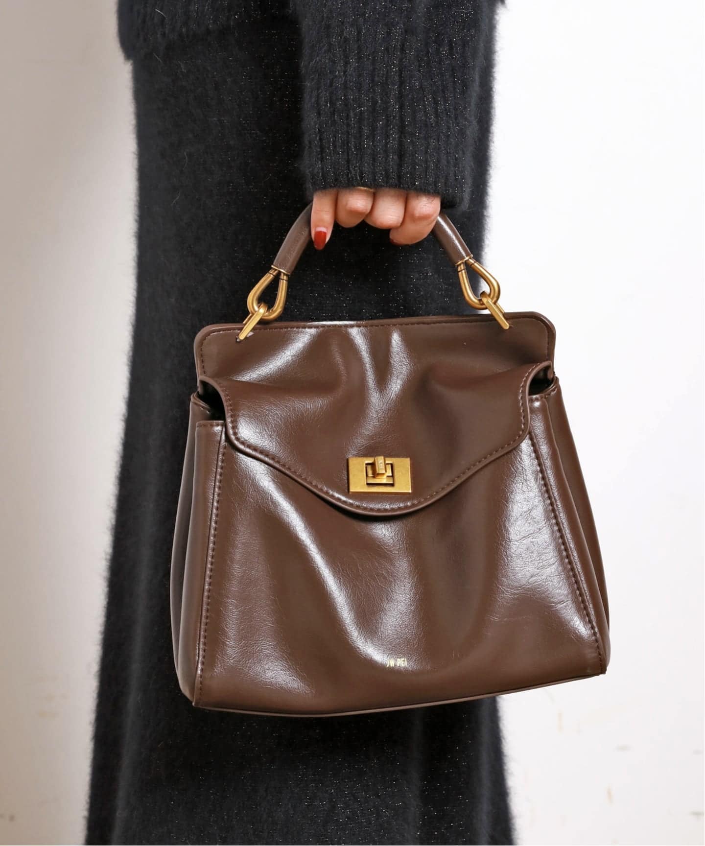 JW PEI / ジェイダブリュー ペイ】Lucia Classic Top Handbag(BROWN