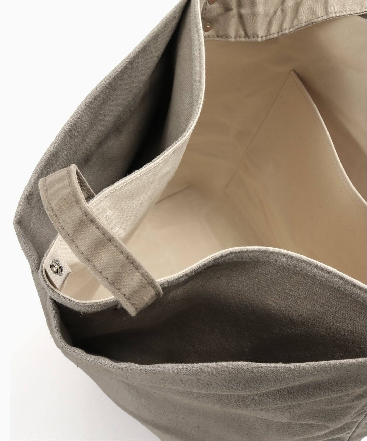 ANCELLM / アンセルム with This is a(n) C/R DUCK BAG（ショルダー