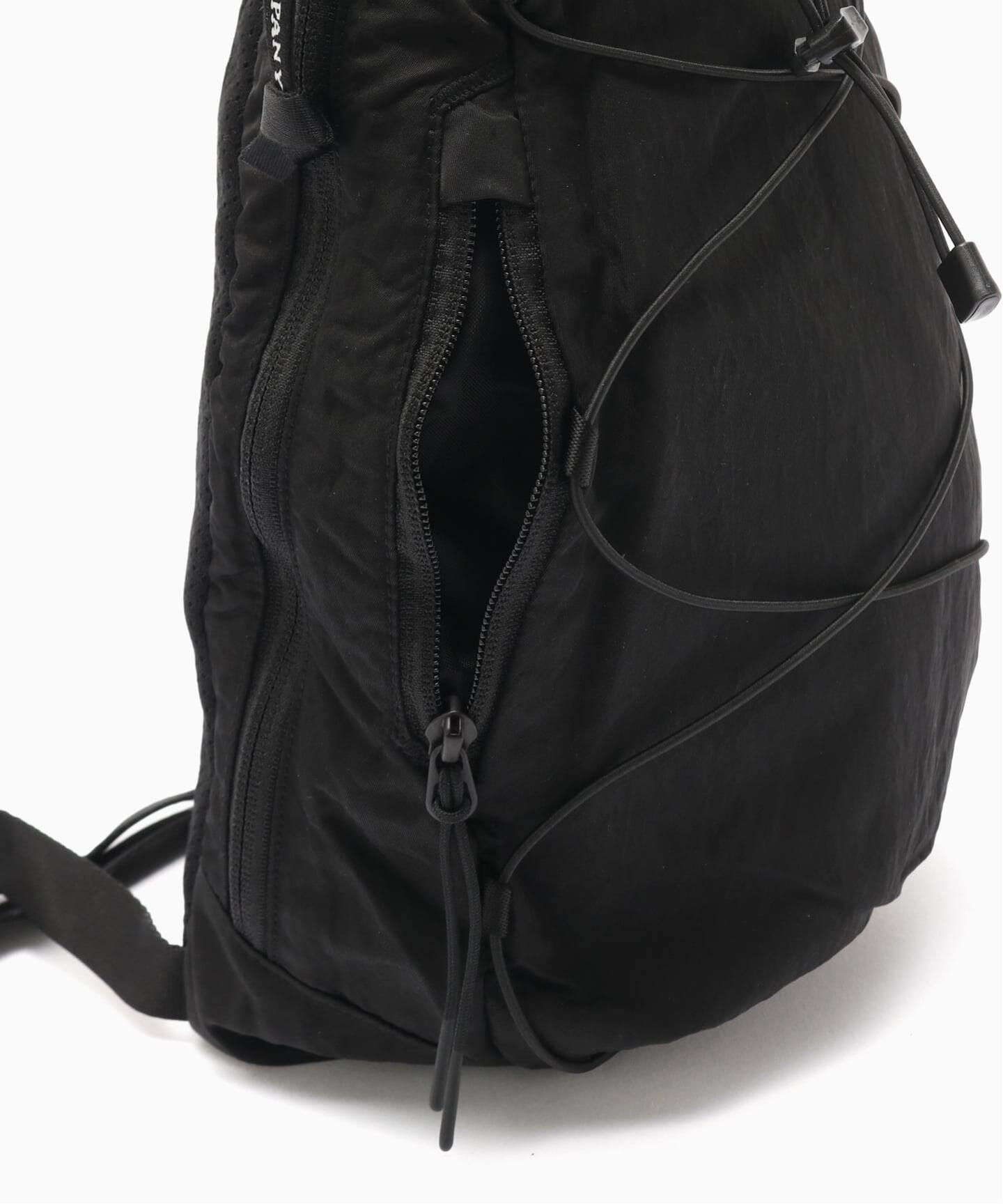 C.P. Company / シーピーカンパニー NYLON B CROSSBODY BACKPACK