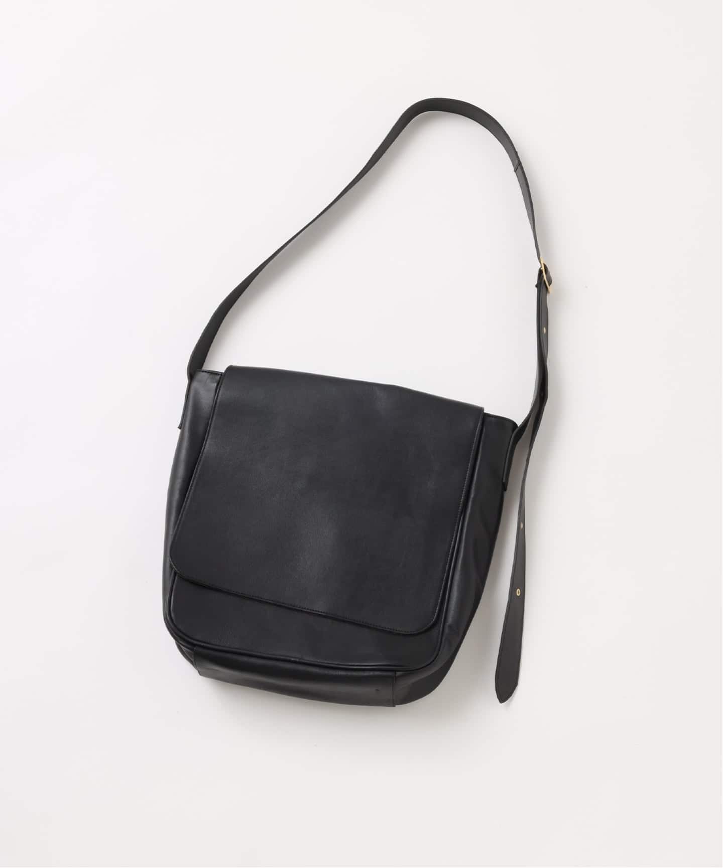 予約》【FOLL / フォル】buffalo leather shoulder bag（ショルダー