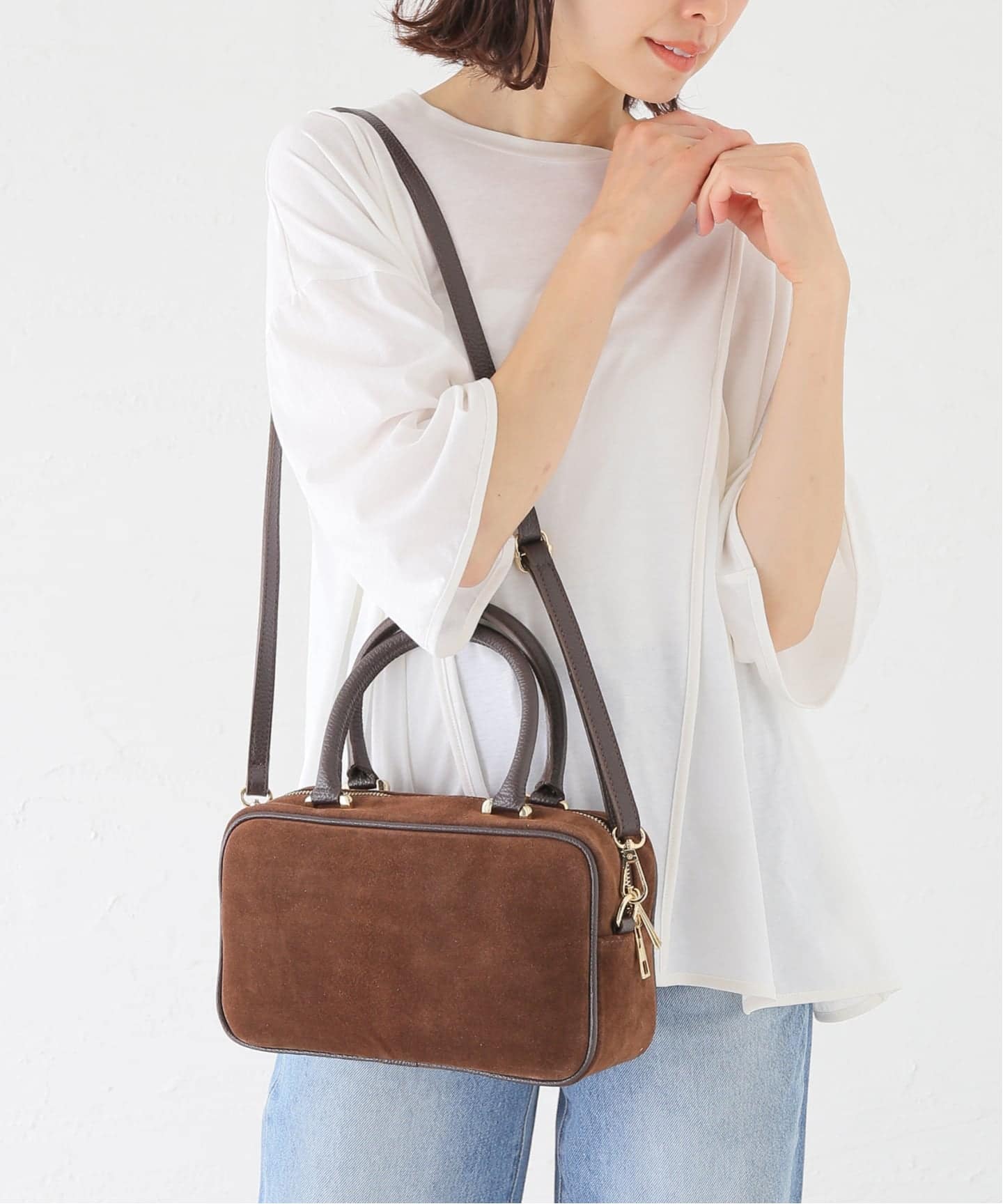 WEB＋一部店舗限定】AULENTTI / オウレンティ スエードスクエア