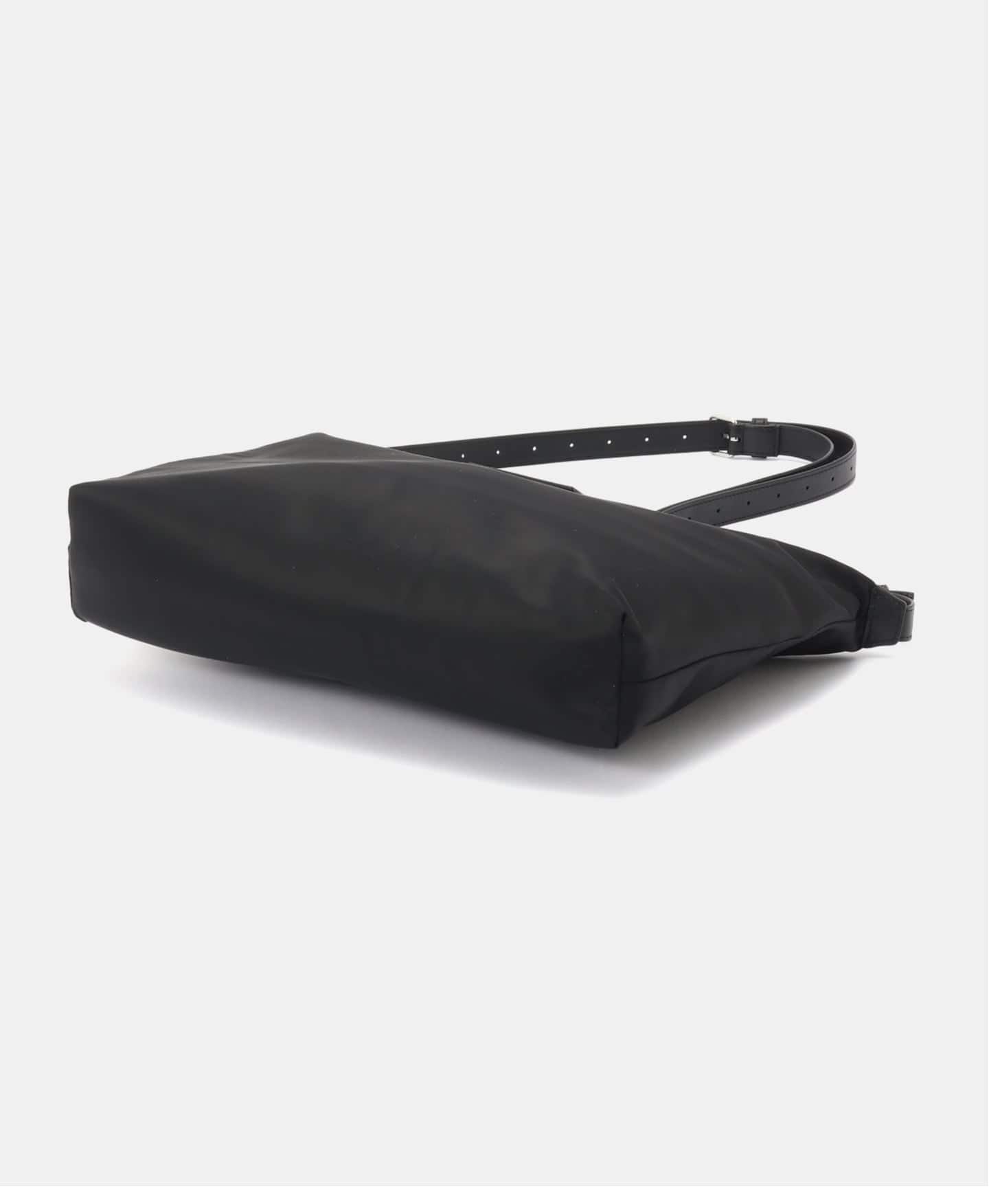 MM6 Maison Margiela/エムエム6 メゾン マルジェラ NYLON CROSSBODY
