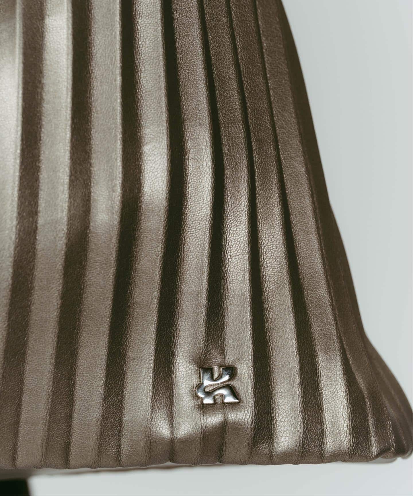 Knuth Marf/クヌースマーフ leather pleats bag（ショルダーバッグ