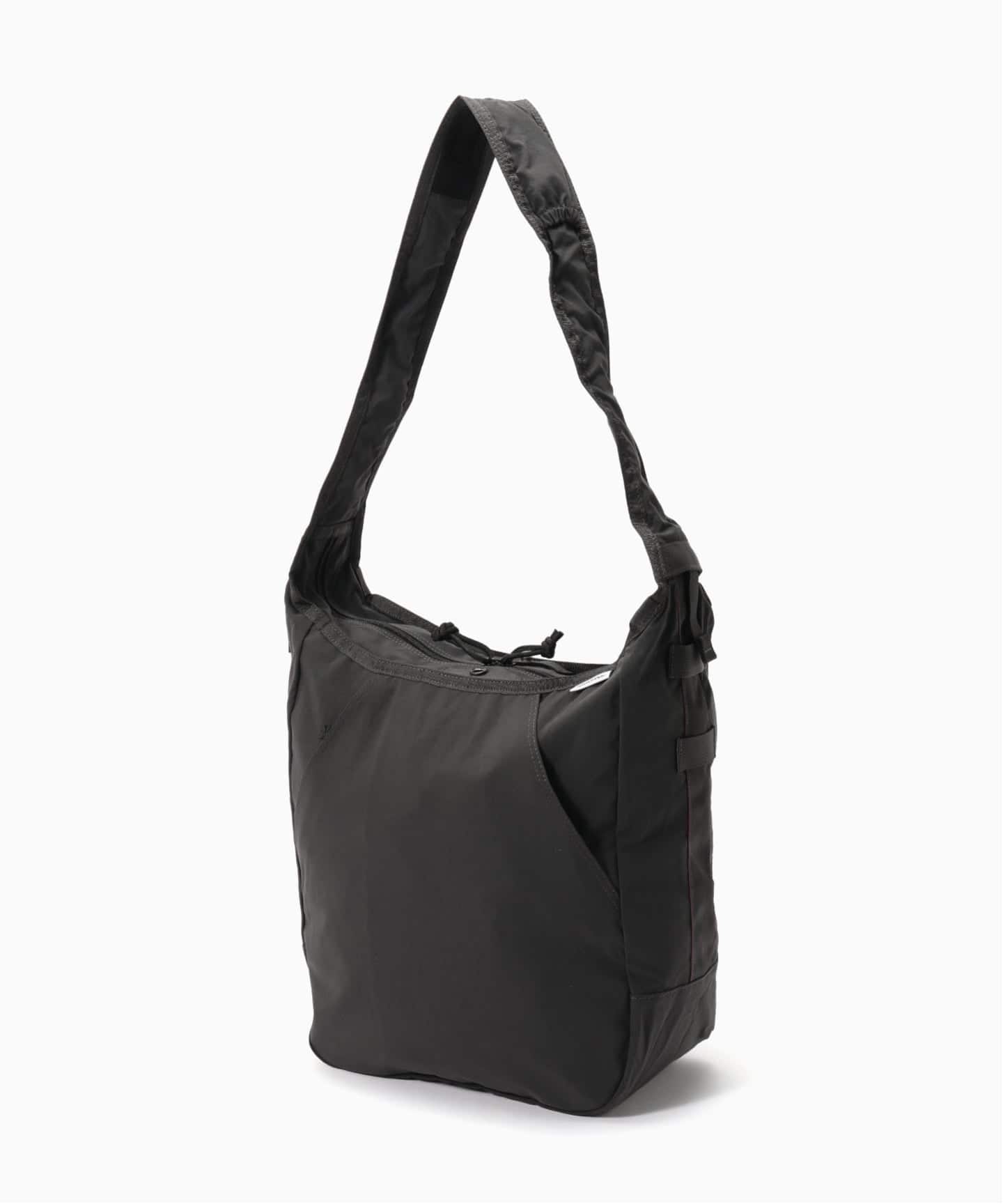 BRIEFING / ブリーフィング HOBO BAG TALL（ショルダーバッグ）｜B.C