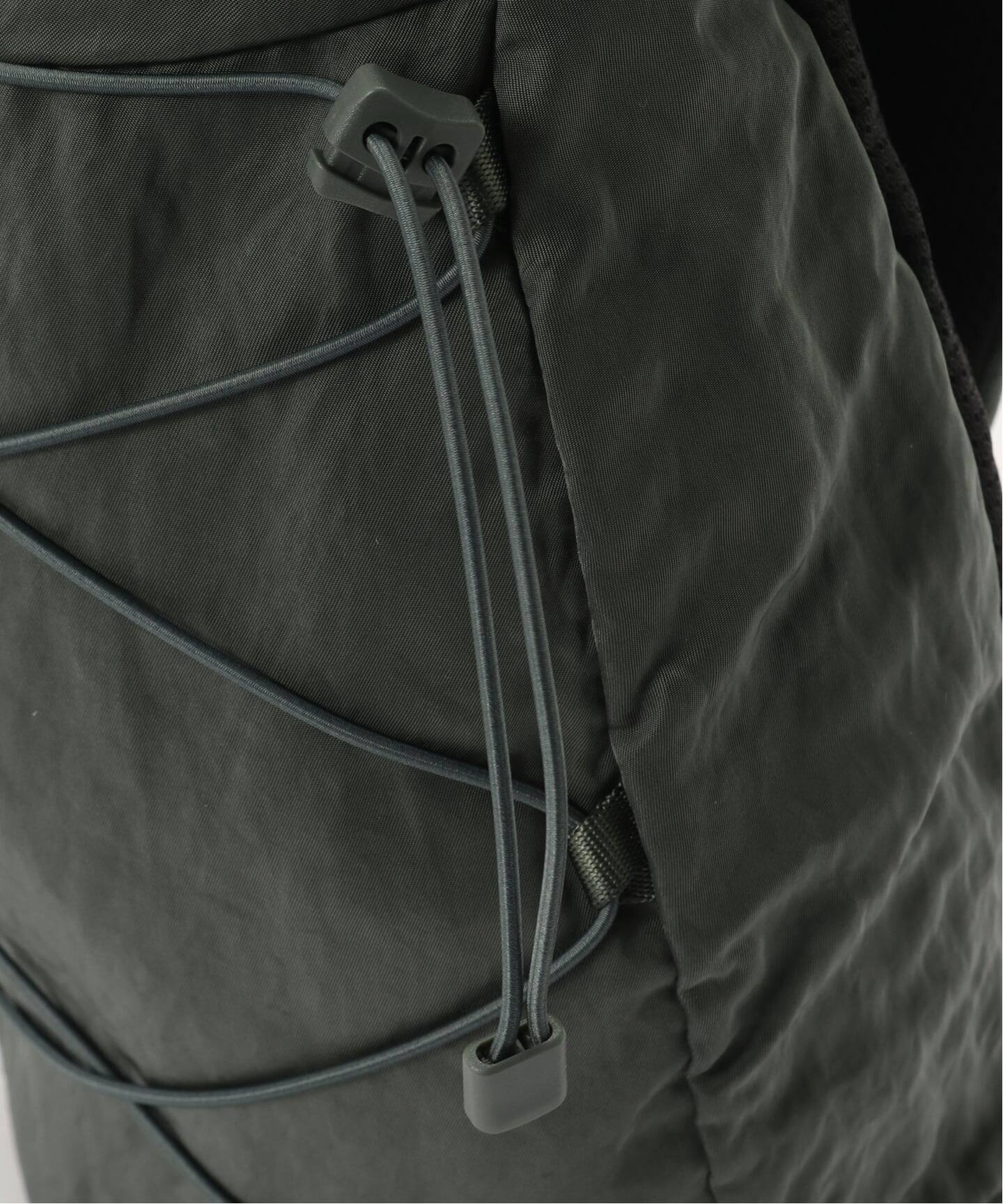 C.P.Company / シーピーカンパニー NYLON B LENS CROSSBODY RUCK