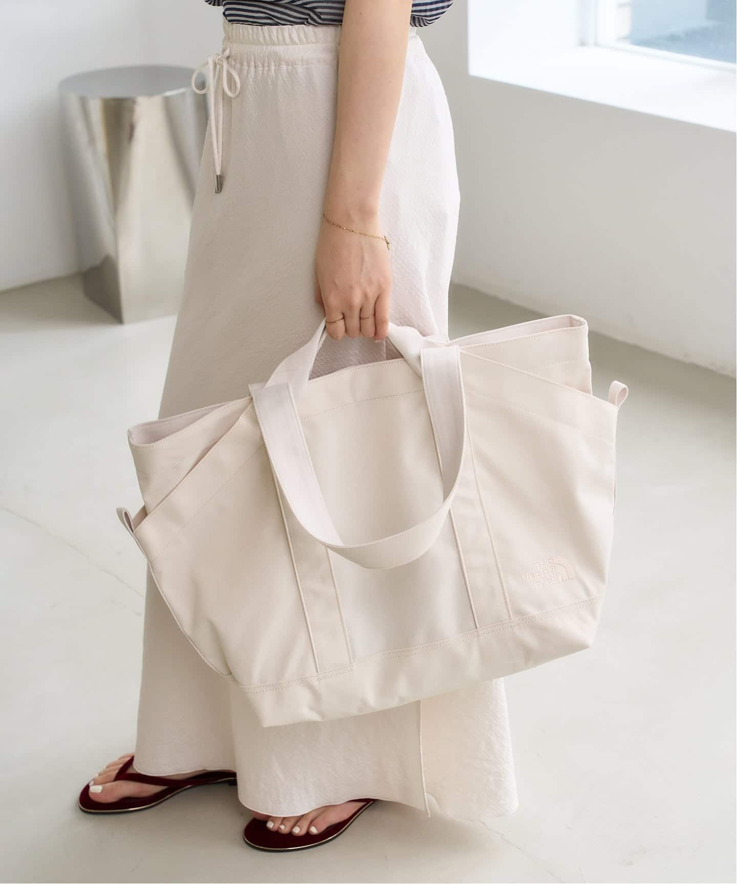 お*鼻様 ノベルティ トートバッグ THE NORTH FACE/ ザ ノースフェイス Sunny side tote（トートバッグ