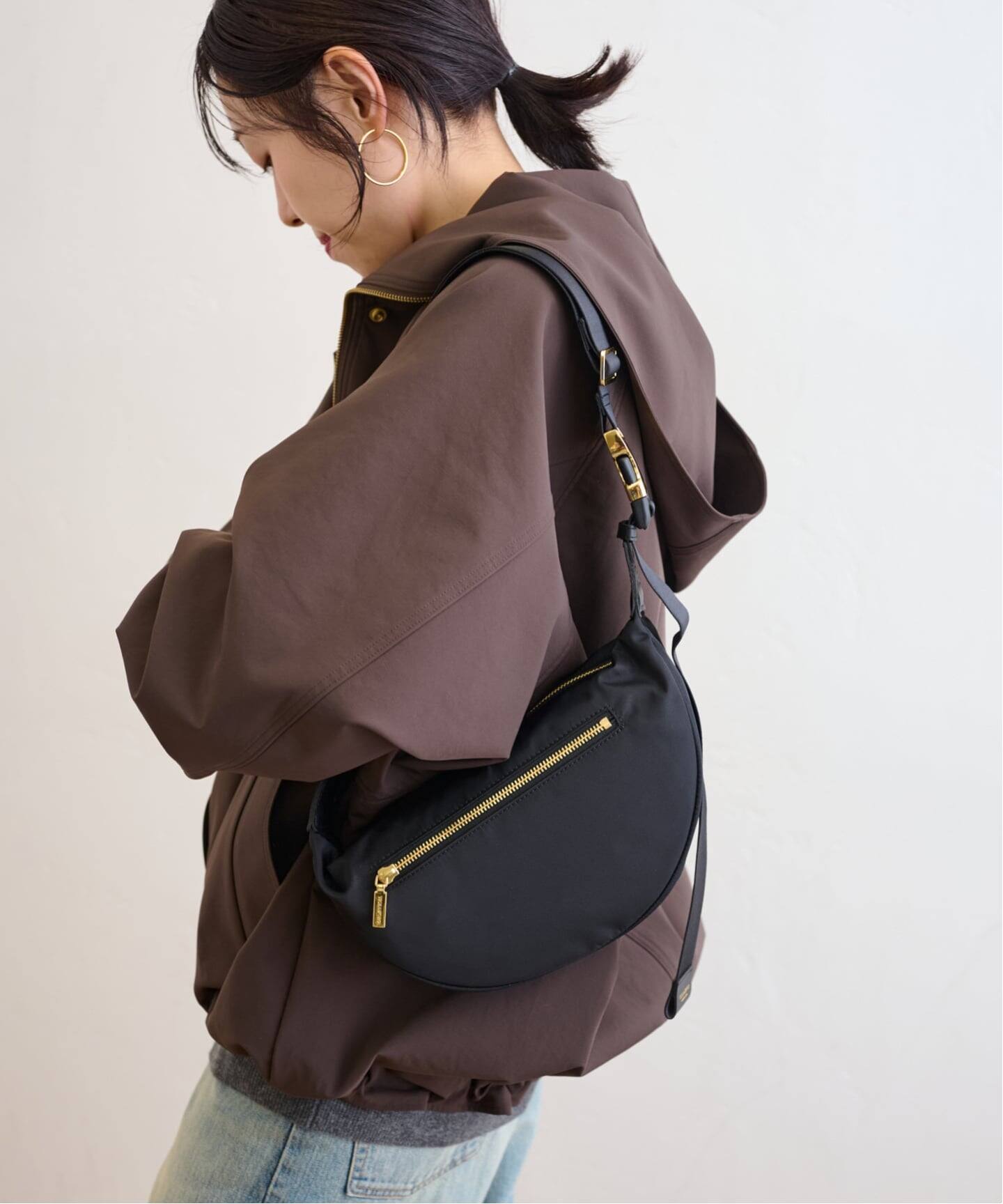 WEB限定/追加》VIOLAd'ORO/ヴィオラドーロ BIANCA BODYBAG（ショルダー
