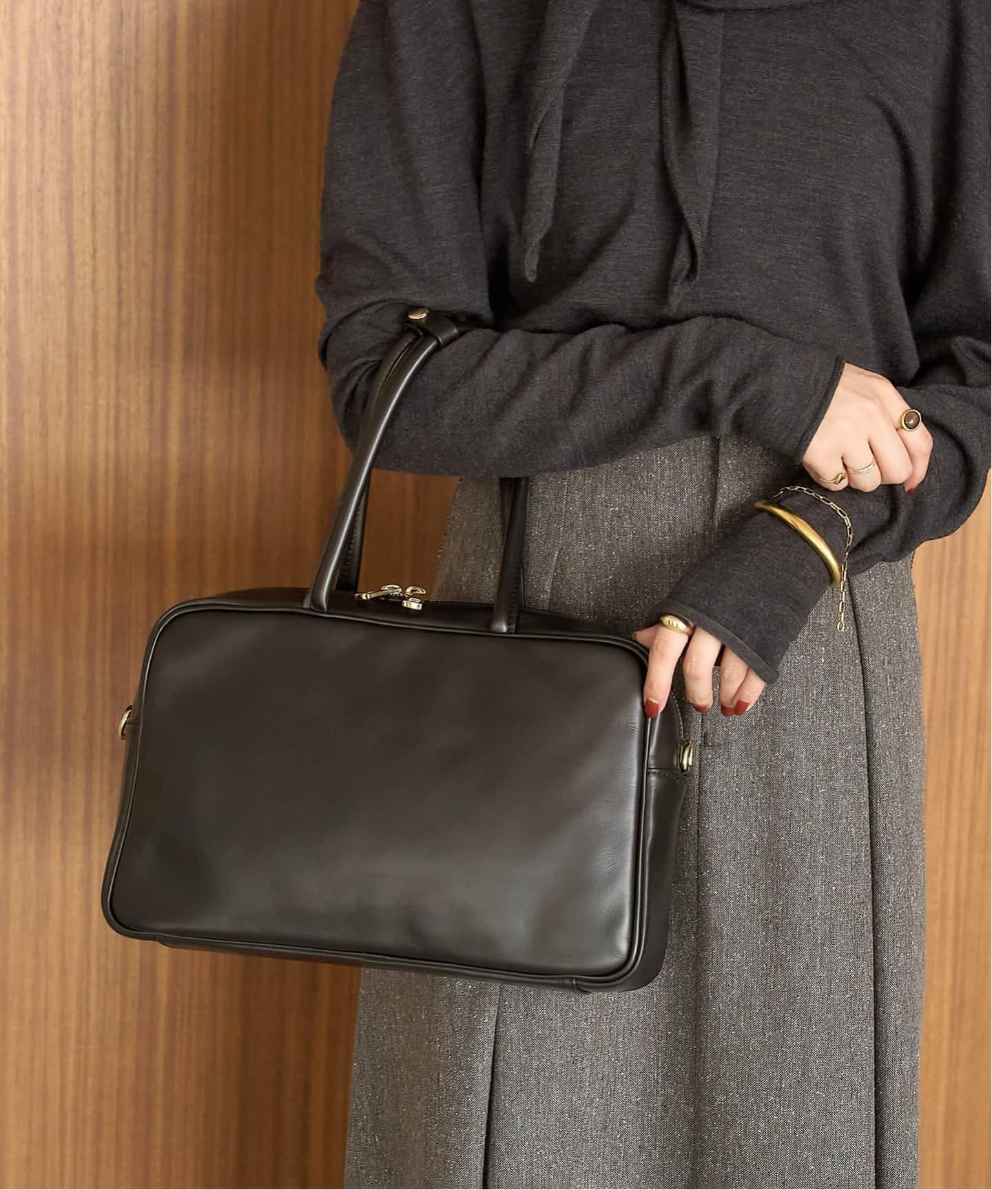 MILOS/ミロス soft leather Square ボストン（ボストンバッグ）｜LE