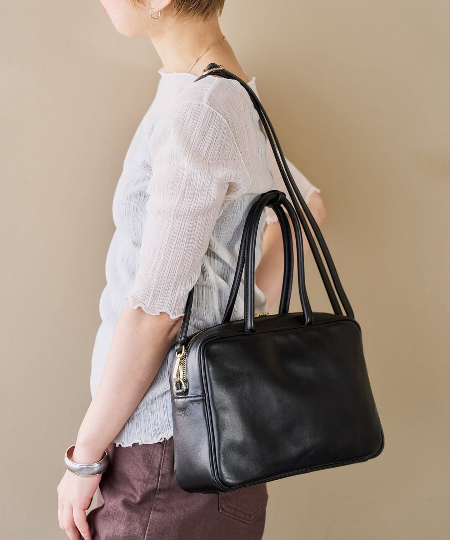 M.U.L♥ ボストンバックM ブラック洗い加エレザーショルダー MILOS/ミロス soft leather Square ボストン（ボストンバッグ）｜LE