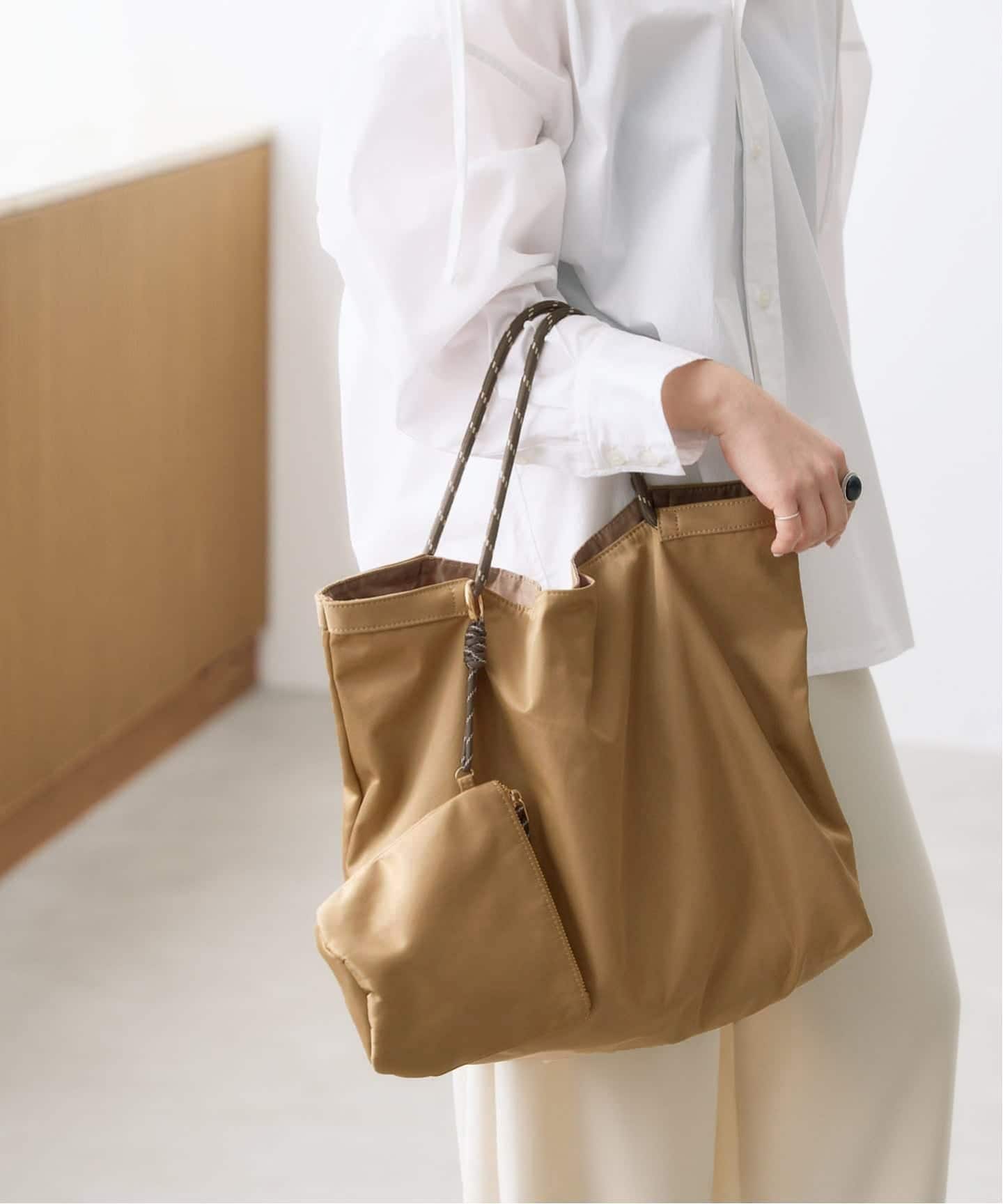 LETALON nylon big tote（トートバッグ）｜LE TALON（ル タロン）の