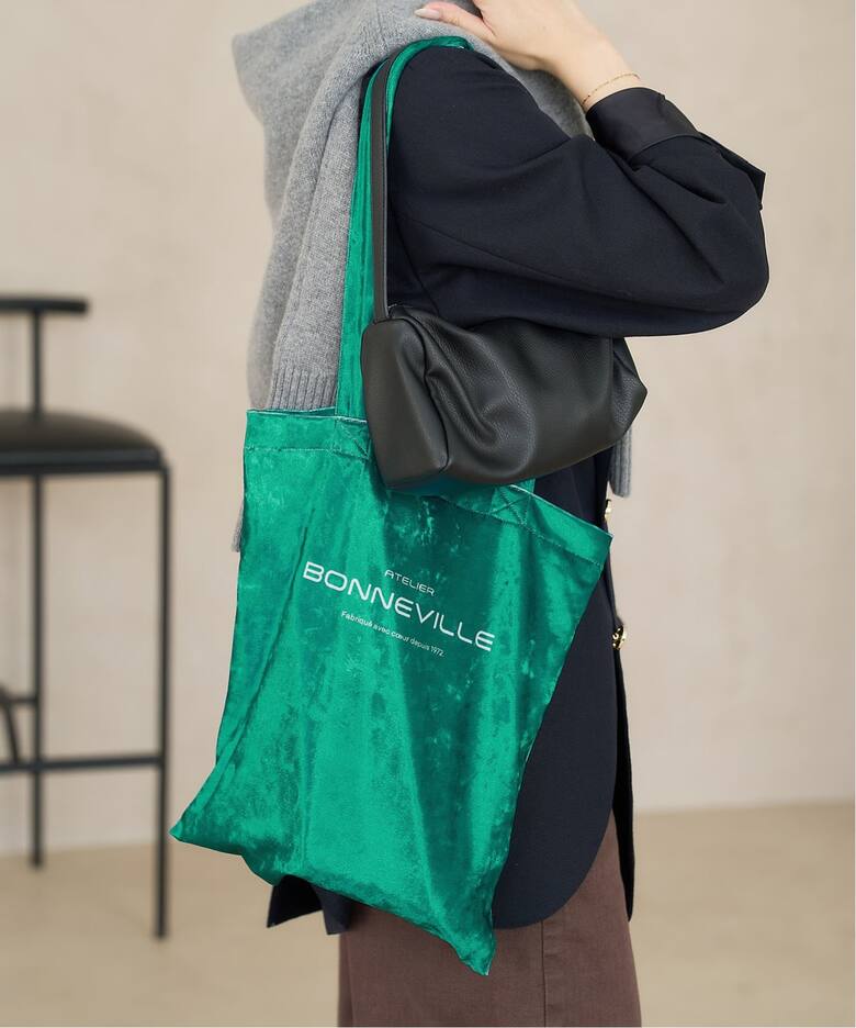 バッグ