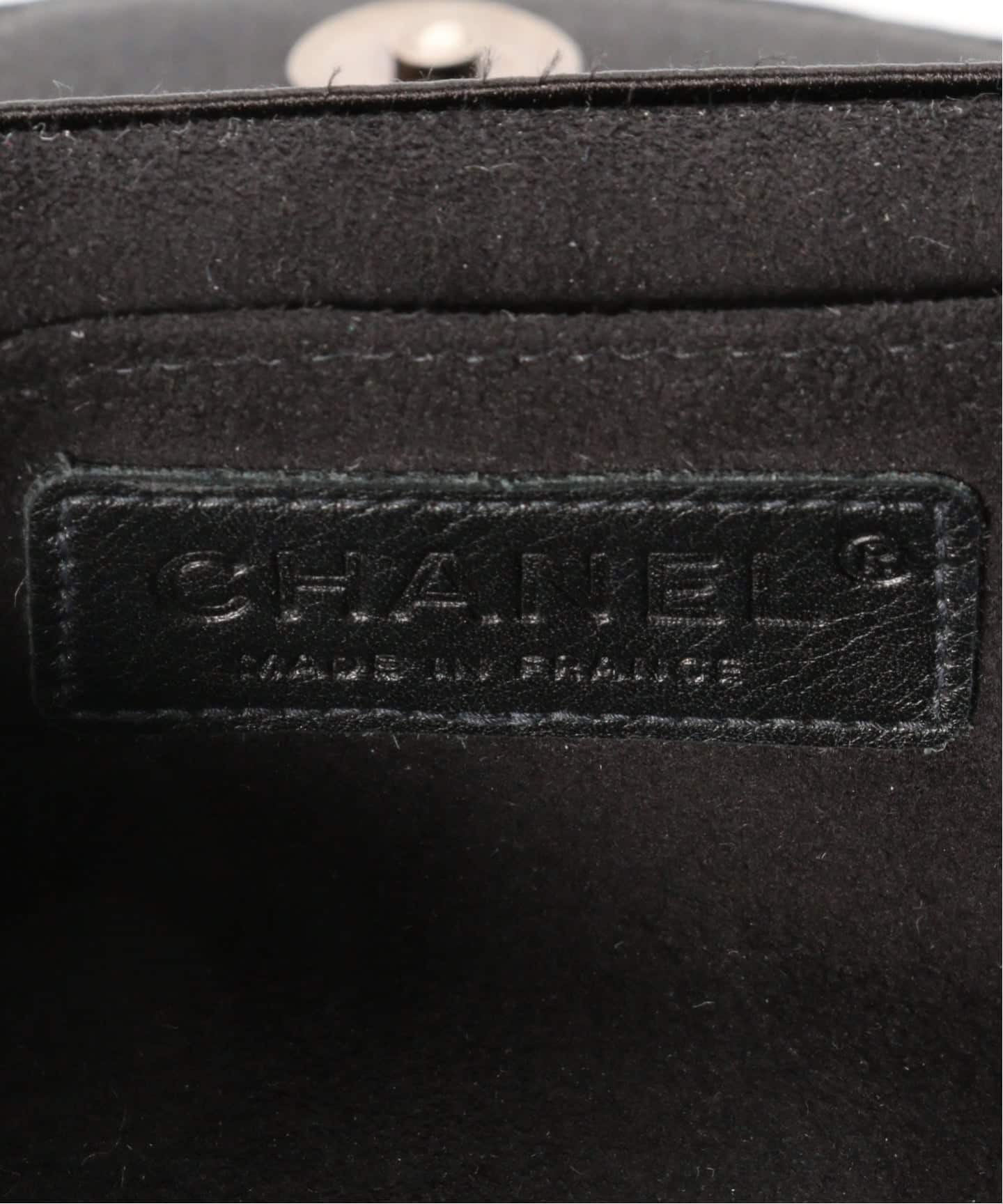 CHANEL チョコバー クラッチバッグ希少 CHANEL チョコバー クラッチバッグ（クラッチバッグ）｜HIROB（ヒロブ