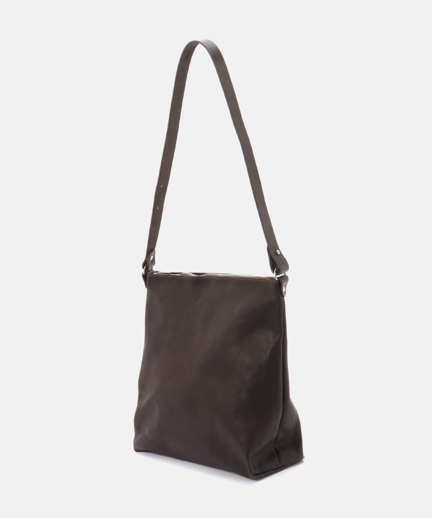 GUIDI / グィディ】 RA01 SHOULDER BAG：ショルダーバッグ（ショルダー
