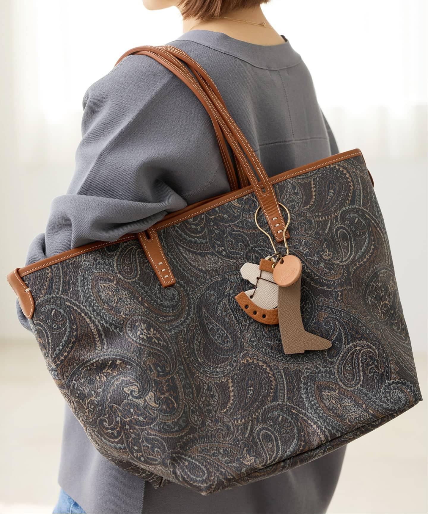 予約》A VACATION/ア ヴァケーション 別注 ROAM LAKE バッグ 26SS-A116