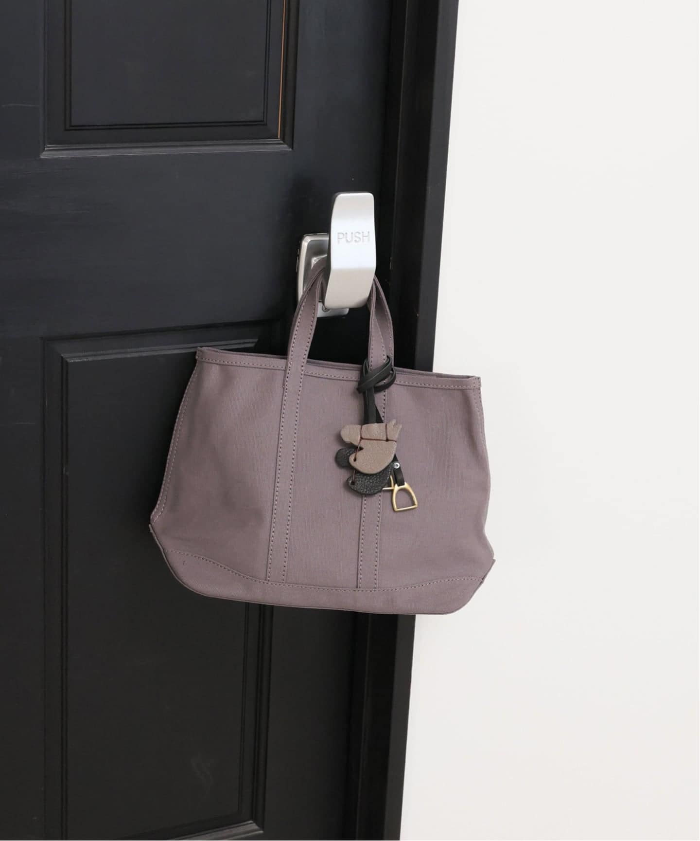 J.B.ATTIRE/ジェービーアタイア NEW YORK BAGmini ハンドバッグ