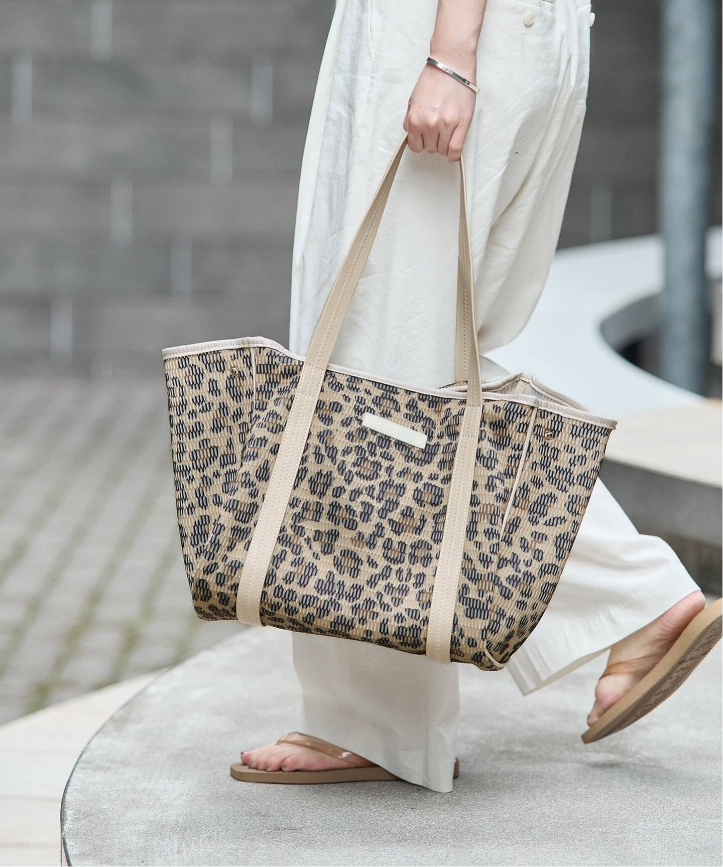 洗濯機洗い可》qbag paris/キューバッグ パリ 別注NEST ZIP M バッグ