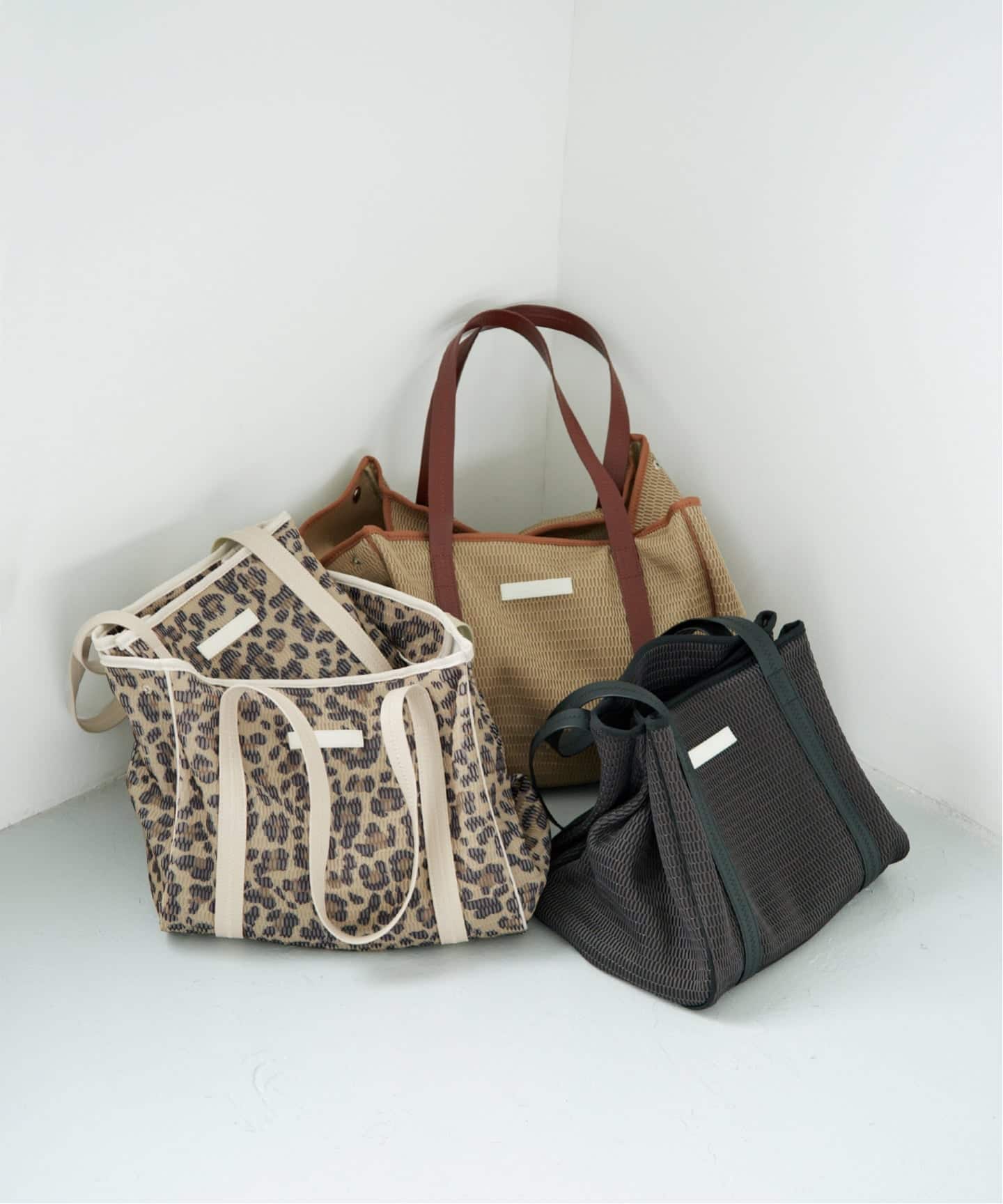 洗濯機洗い可》qbag paris/キューバッグ パリ 別注NEST ZIP M バッグ