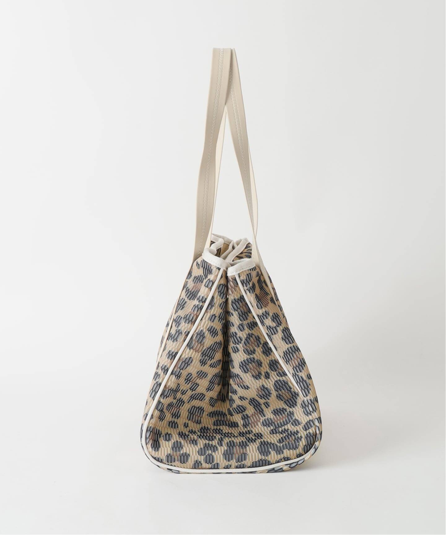 洗濯機洗い可》qbag paris/キューバッグ パリ 別注NEST ZIP M バッグ