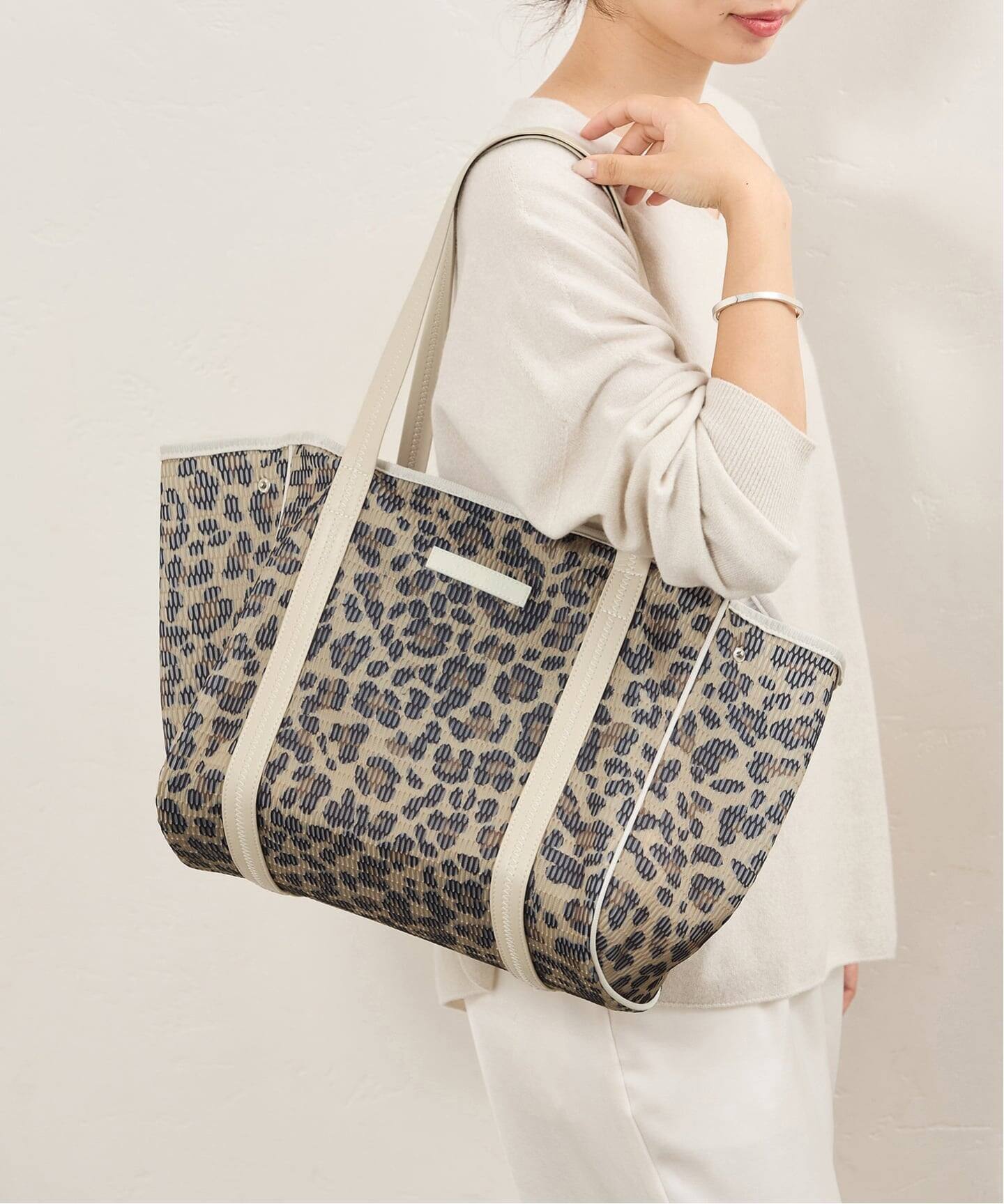洗濯機洗い可》qbag paris/キューバッグ パリ 別注NEST ZIP M バッグ 