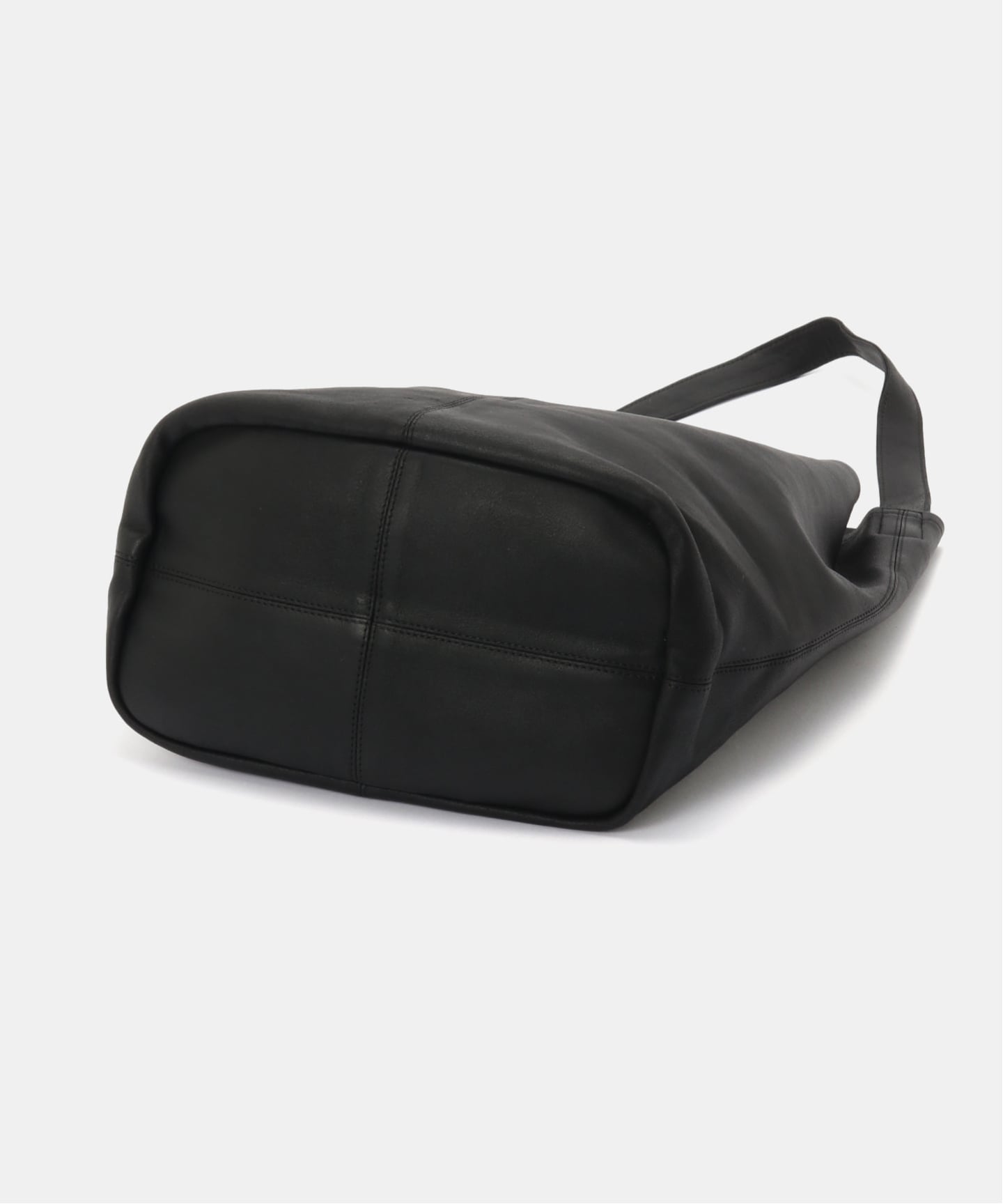 Morphee/モルフェ CYLINDER(M size)BLACK バッグ（ショルダーバッグ