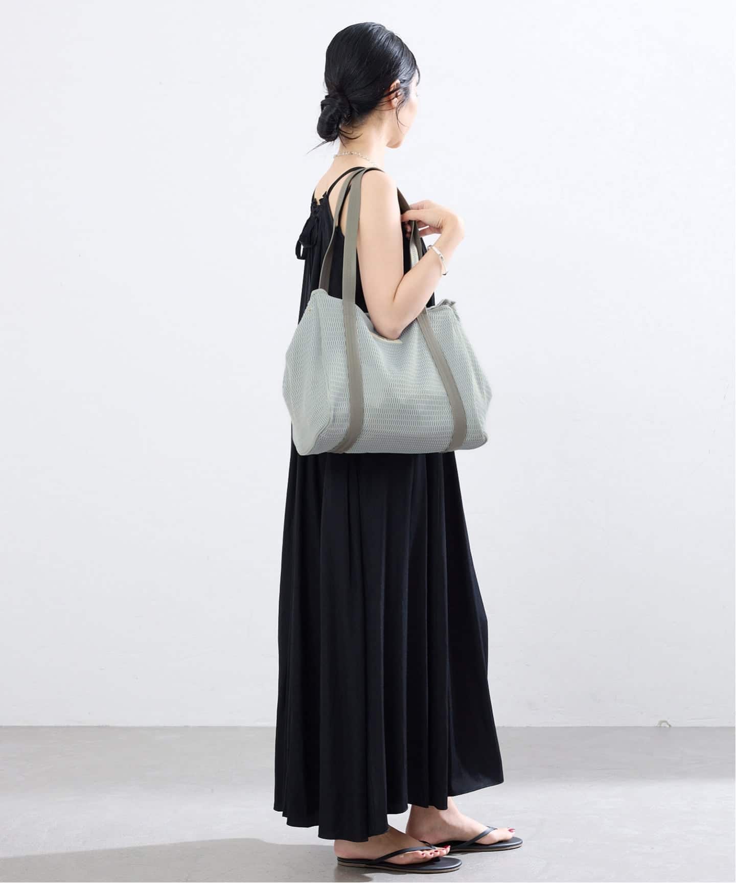 洗濯機洗い可》qbag paris/キューバッグ パリ NEST ZIP M バッグ