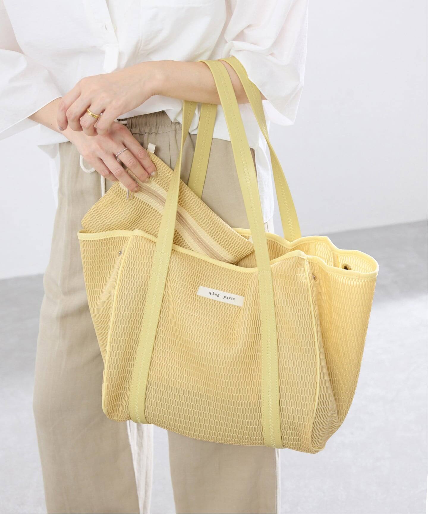 洗濯機洗い可》qbag paris/キューバッグ パリ NEST ZIP M バッグ