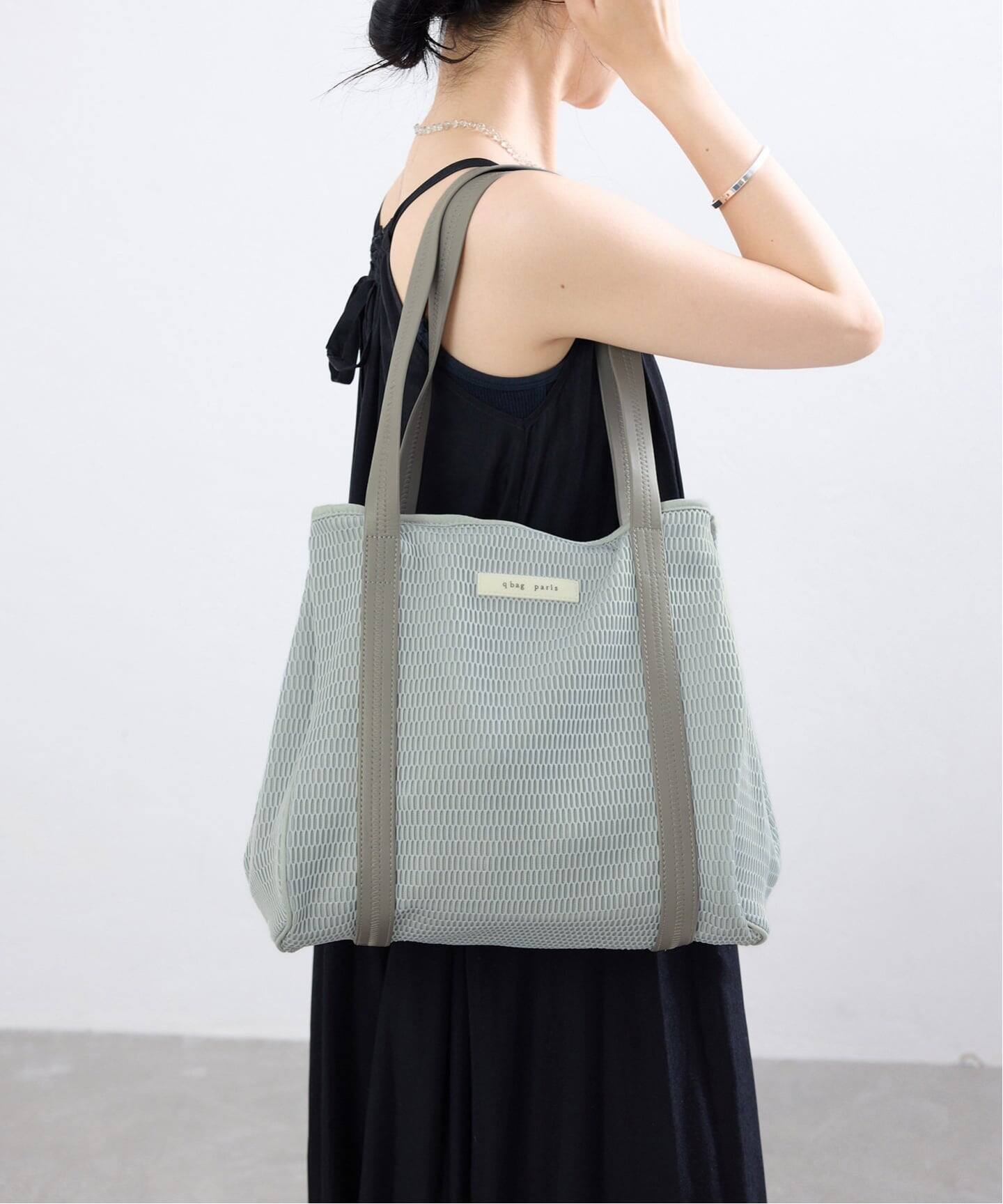 洗濯機洗い可》qbag paris/キューバッグ パリ NEST ZIP M バッグ 