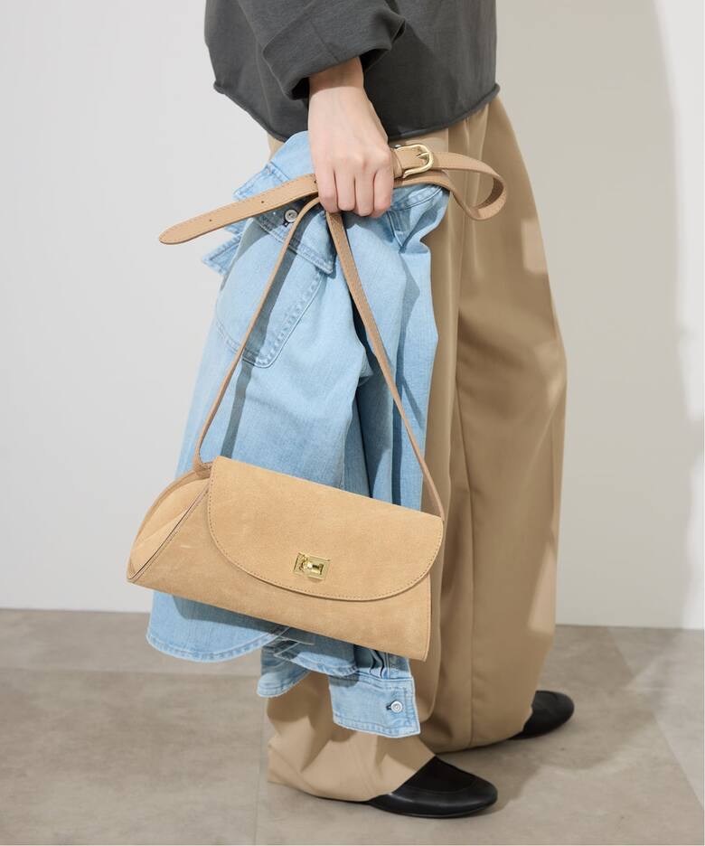 AULENTTI/オウレンティ フラップショルダーBAG ST-Y02-ACC-SCDO 